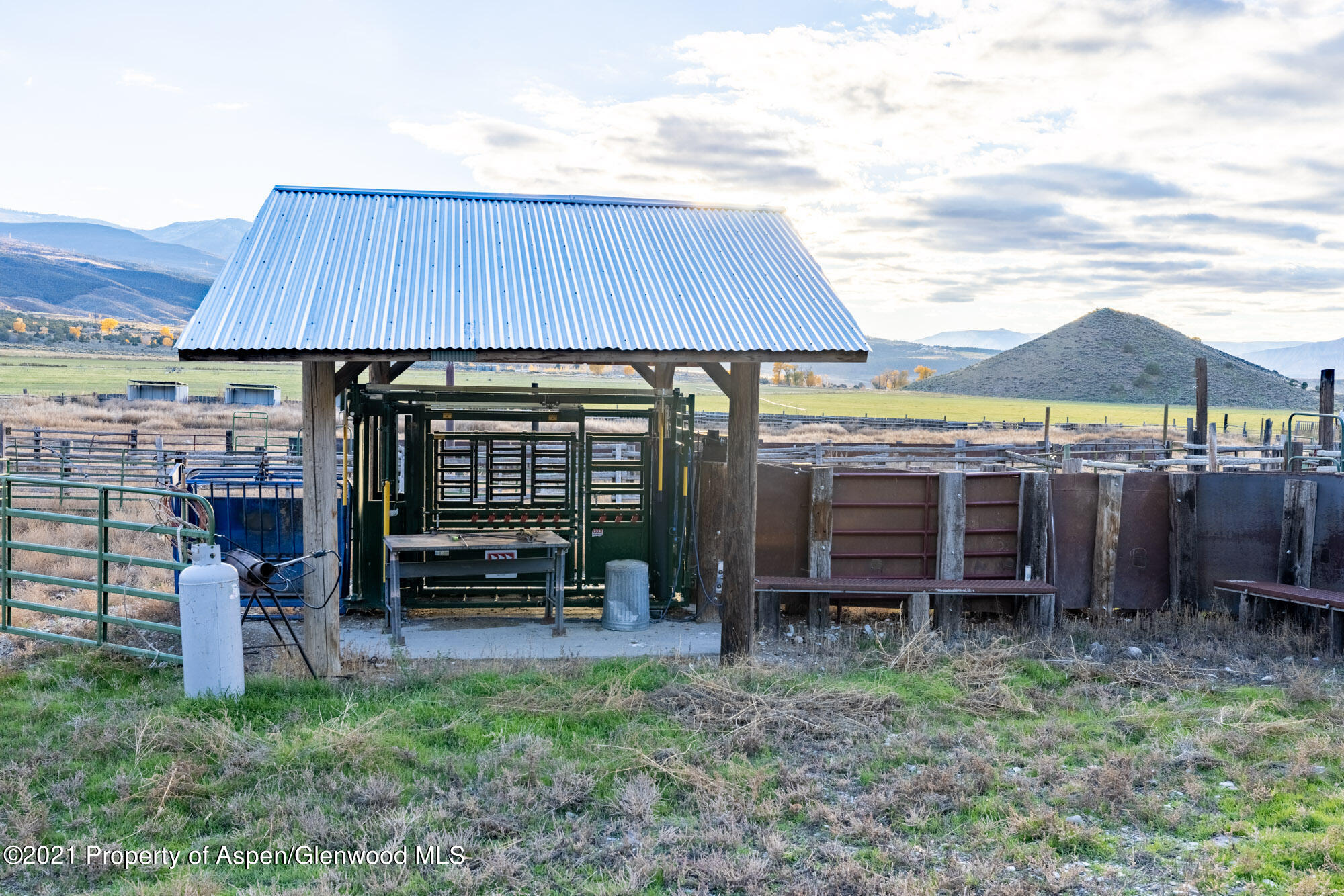 6094 County Road 320 Rifle CO 81650
