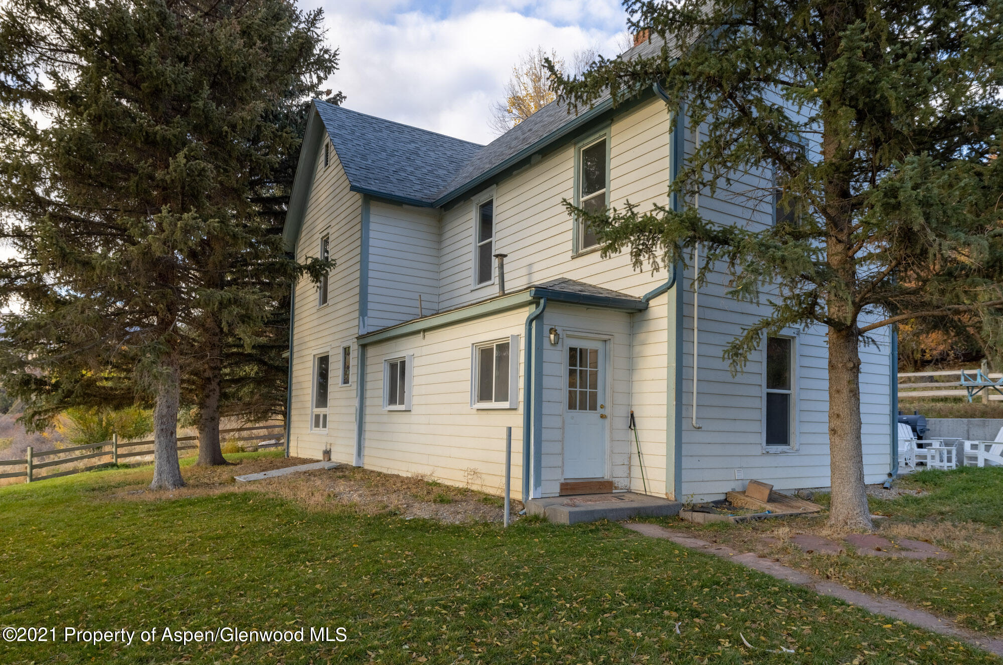 6094 County Road 320 Rifle CO 81650