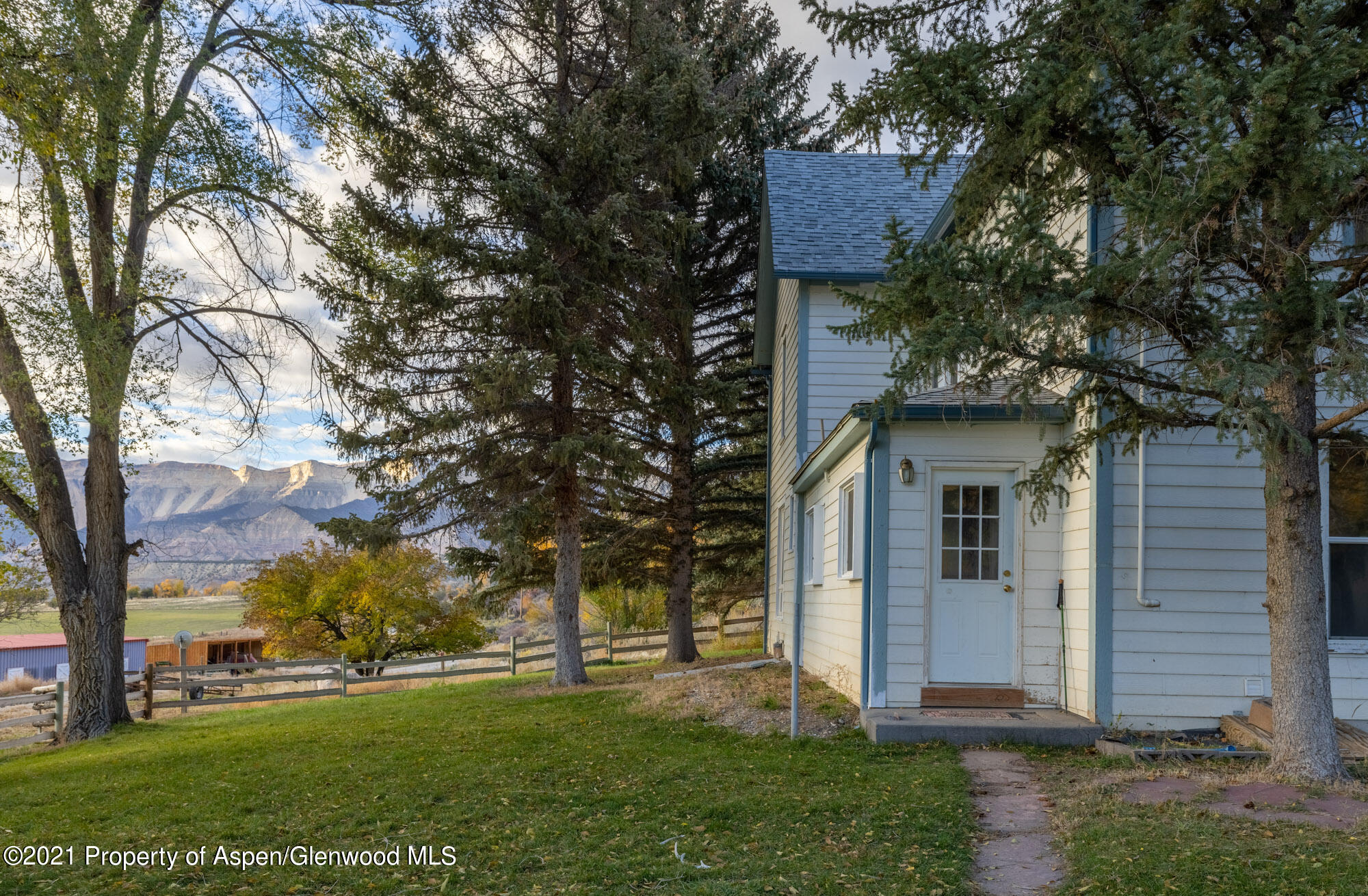 6094 County Road 320 Rifle CO 81650