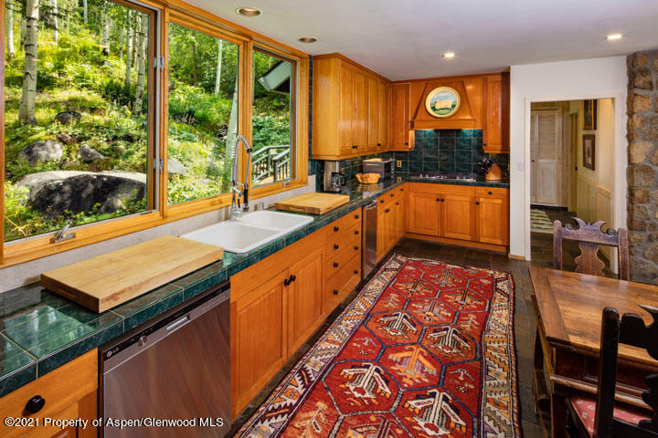 44481 Highway 82 Aspen CO 81611