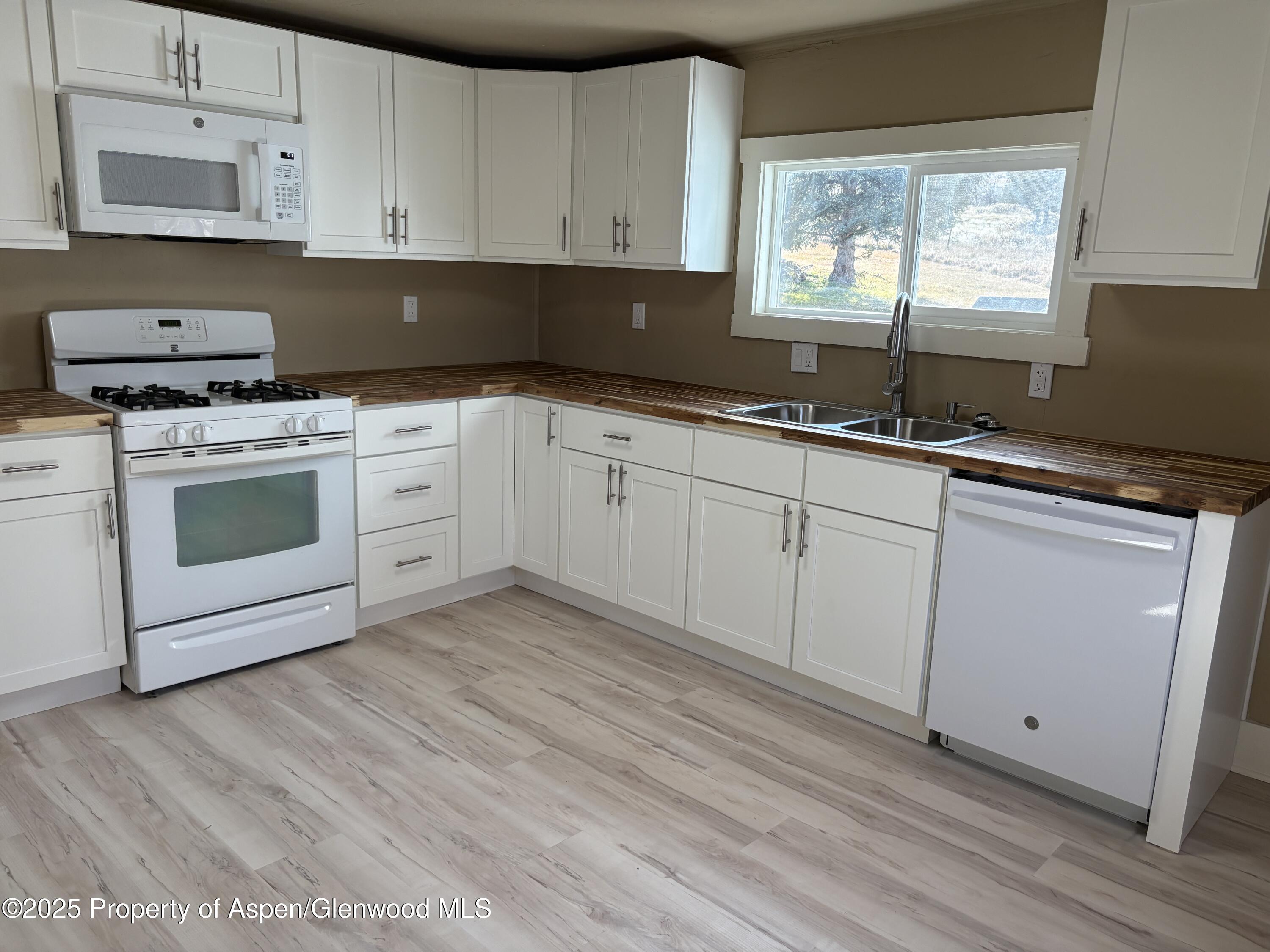 245 County Road 338 Parachute CO 81635