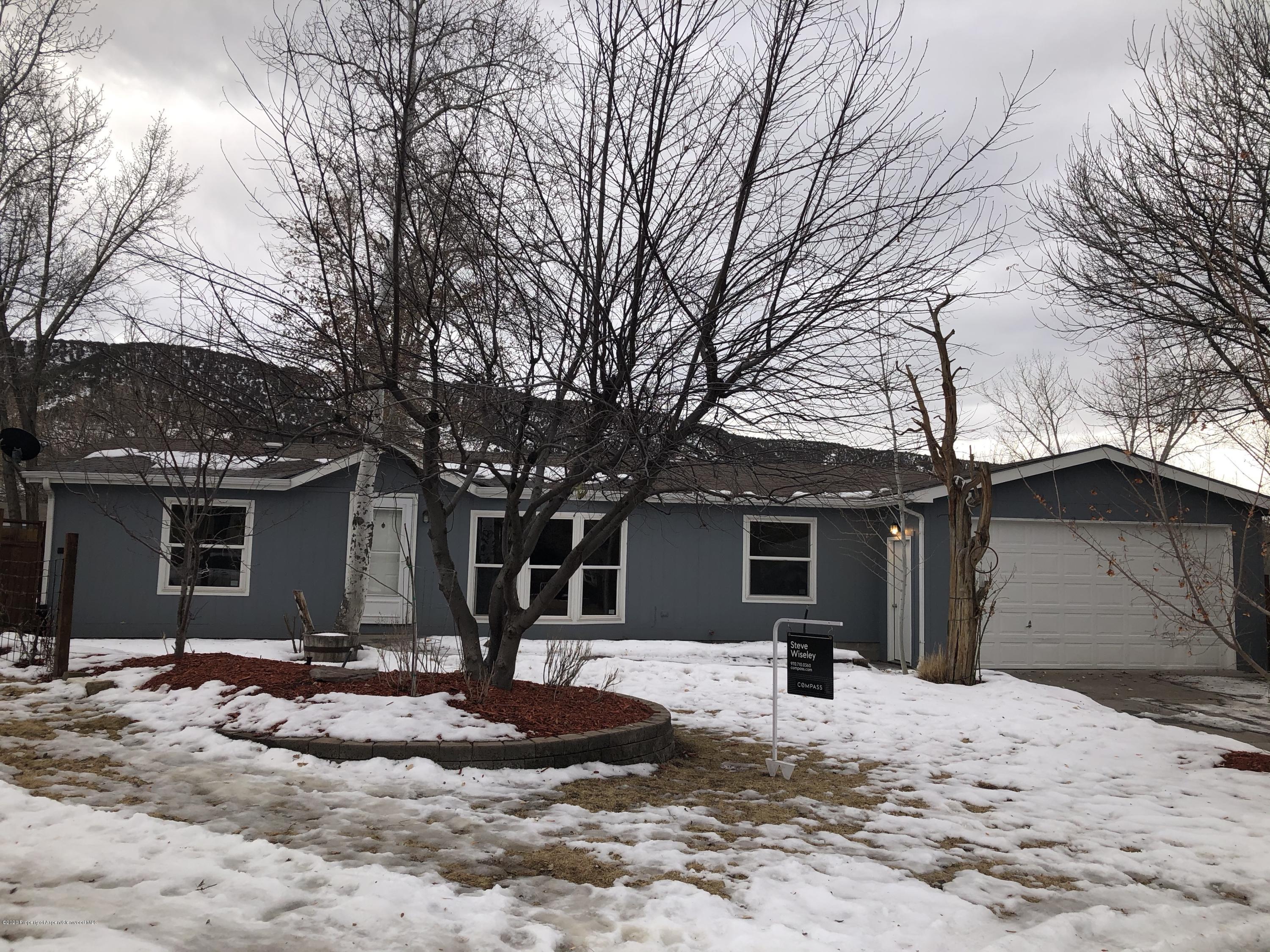 114 E Bonanza Place Parachute CO 81635