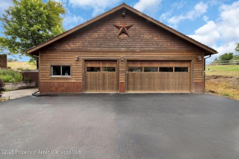 5998 County Road 233 Silt CO 81652