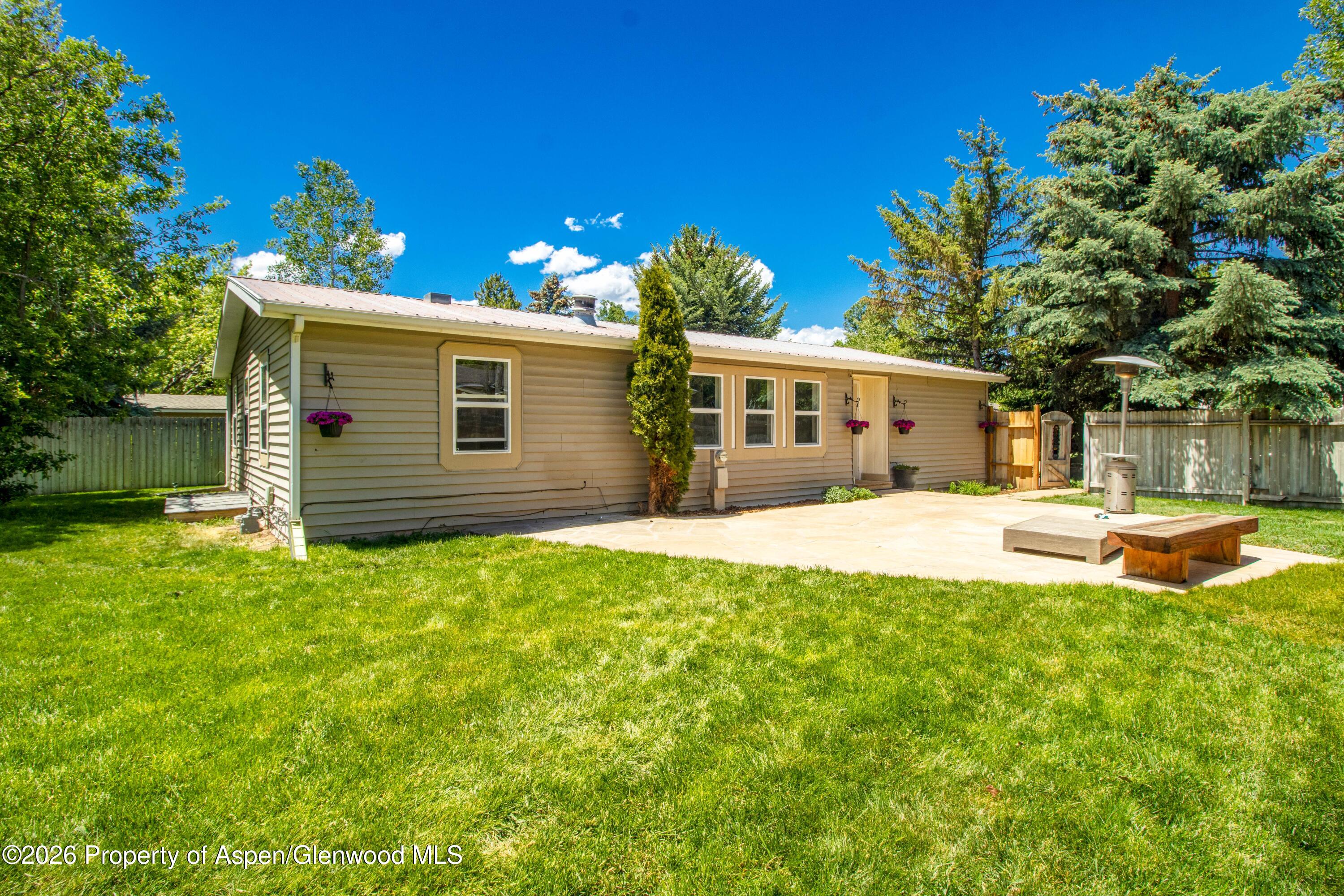 27 Pica Lane Carbondale CO 81623