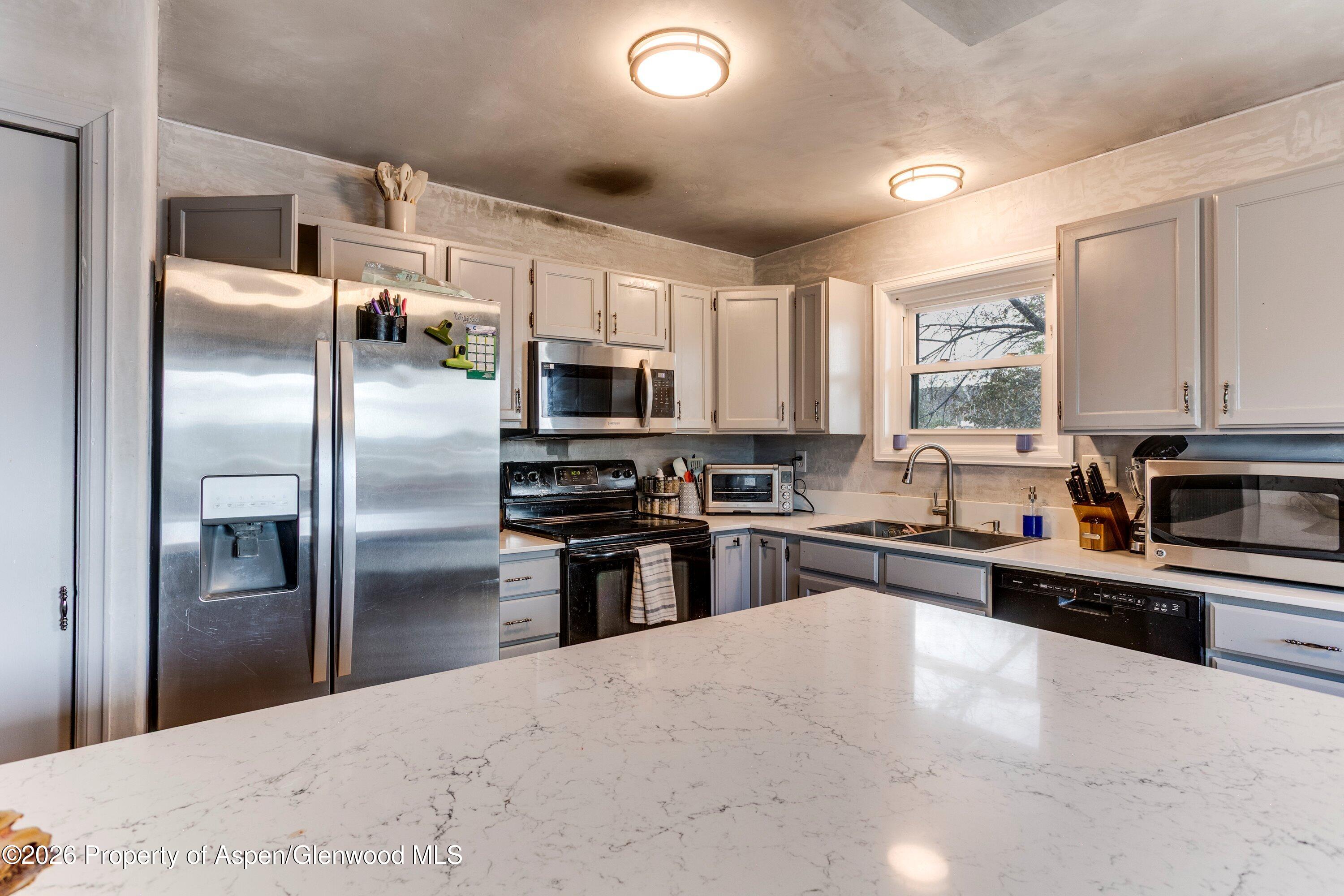 501 Fairway Avenue Rifle CO 81650