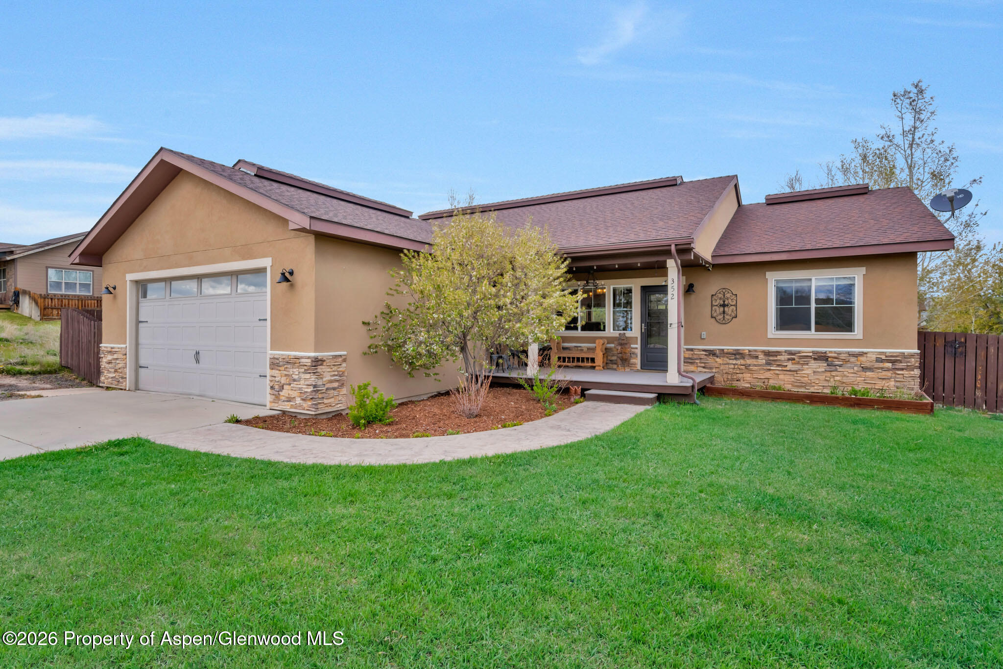 352 Lake View Road Hayden CO 81639