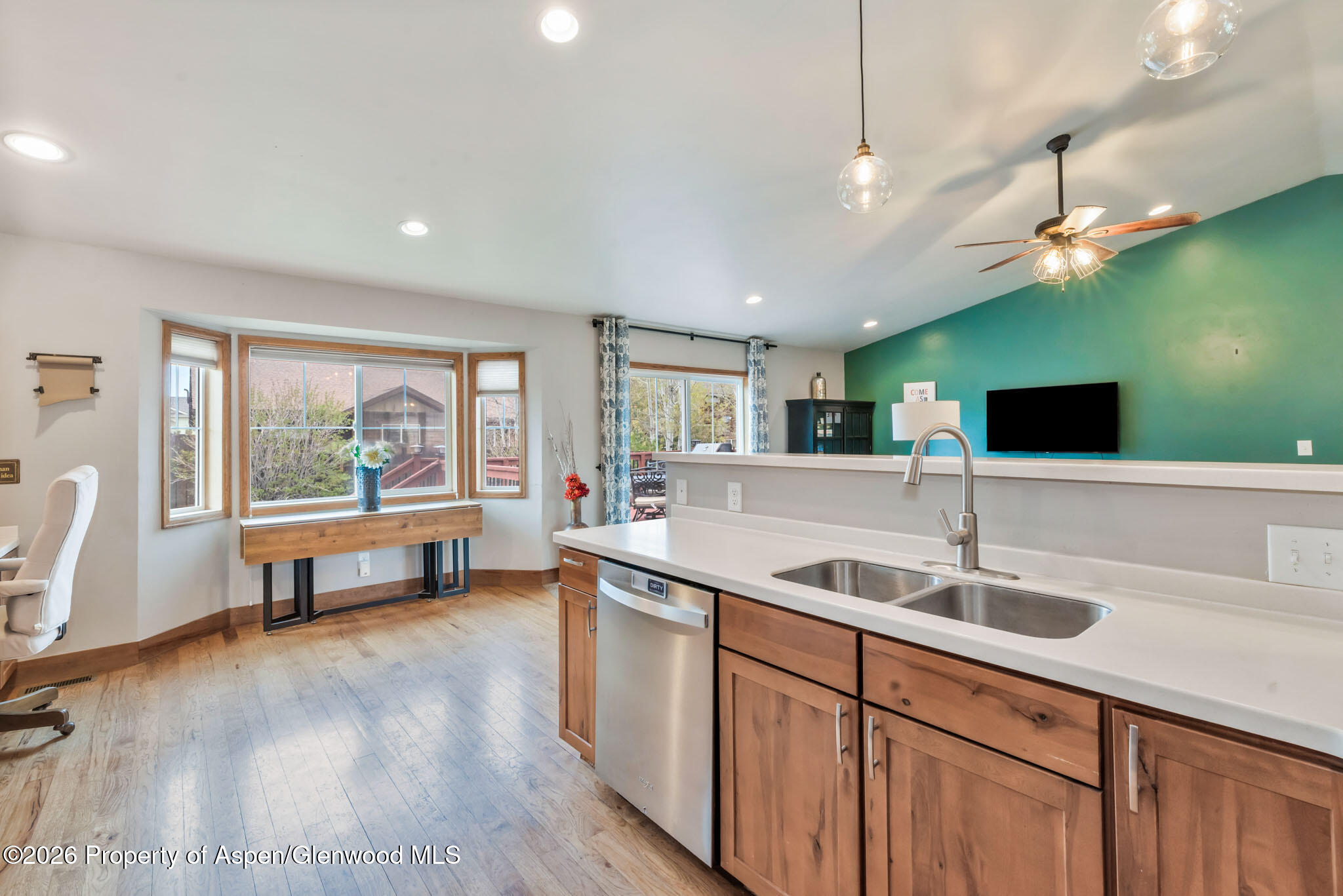 352 Lake View Road Hayden CO 81639