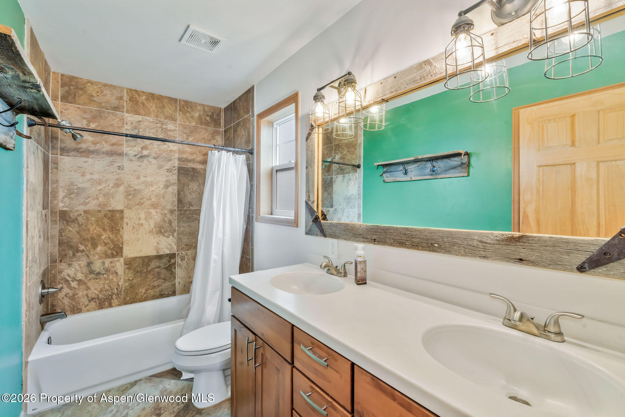 352 Lake View Road Hayden CO 81639