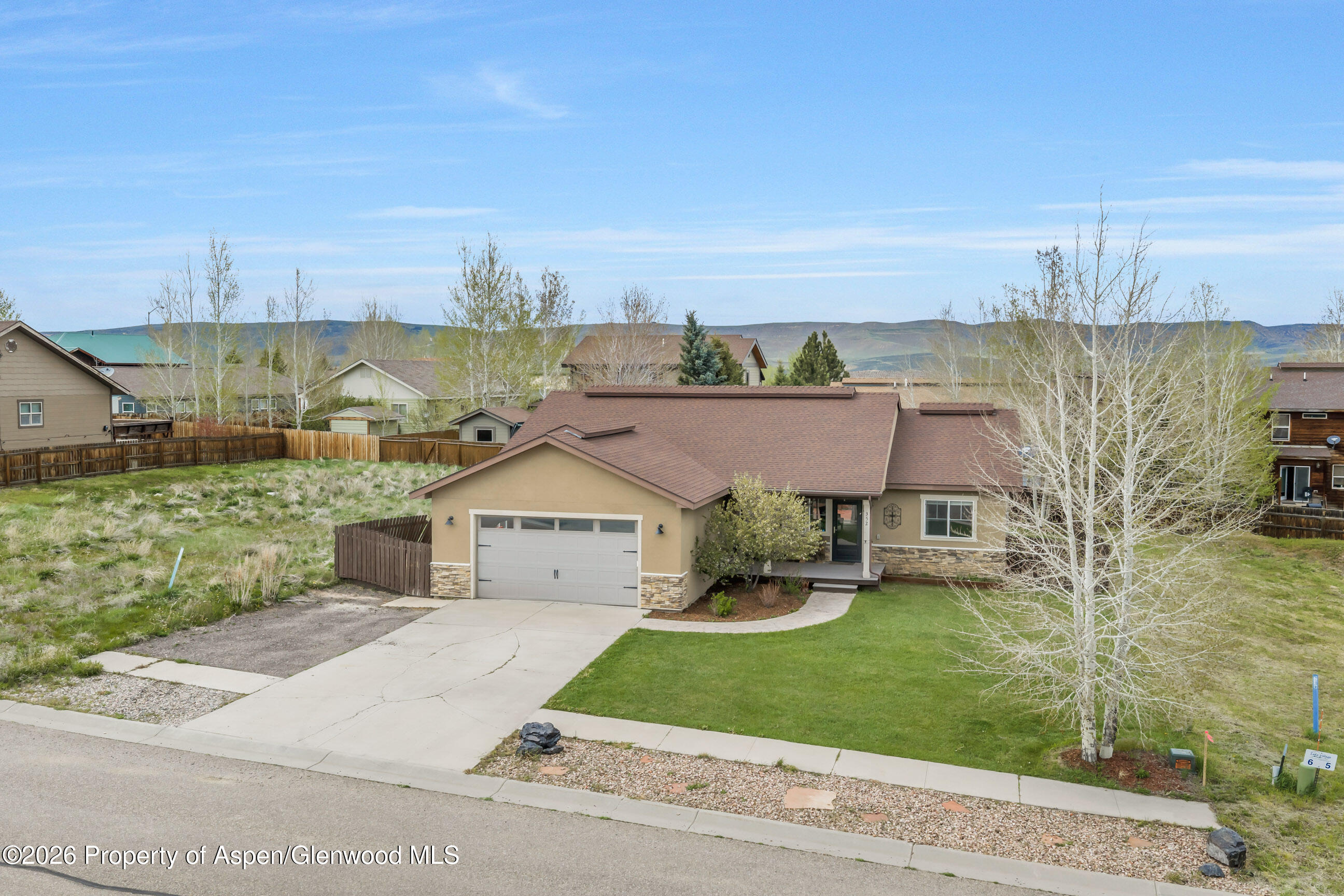 352 Lake View Road Hayden CO 81639