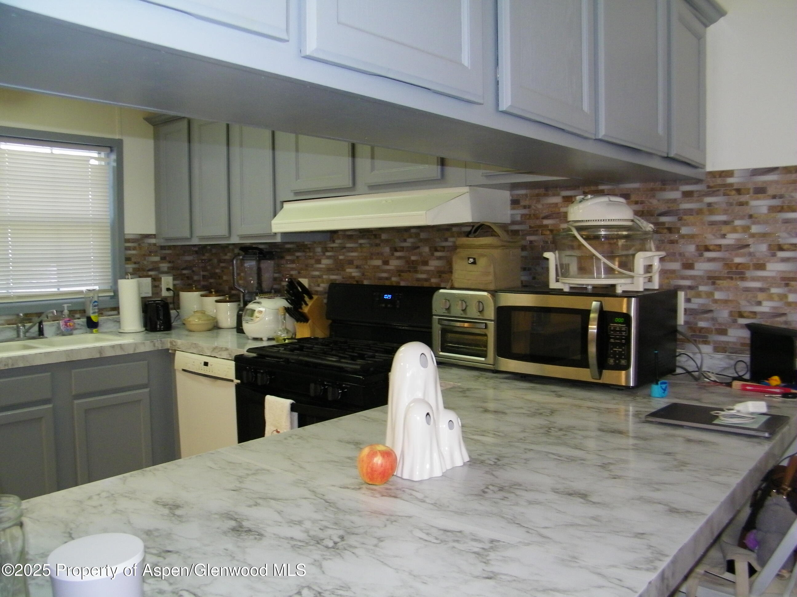 531 Park Avenue Rifle CO 81650