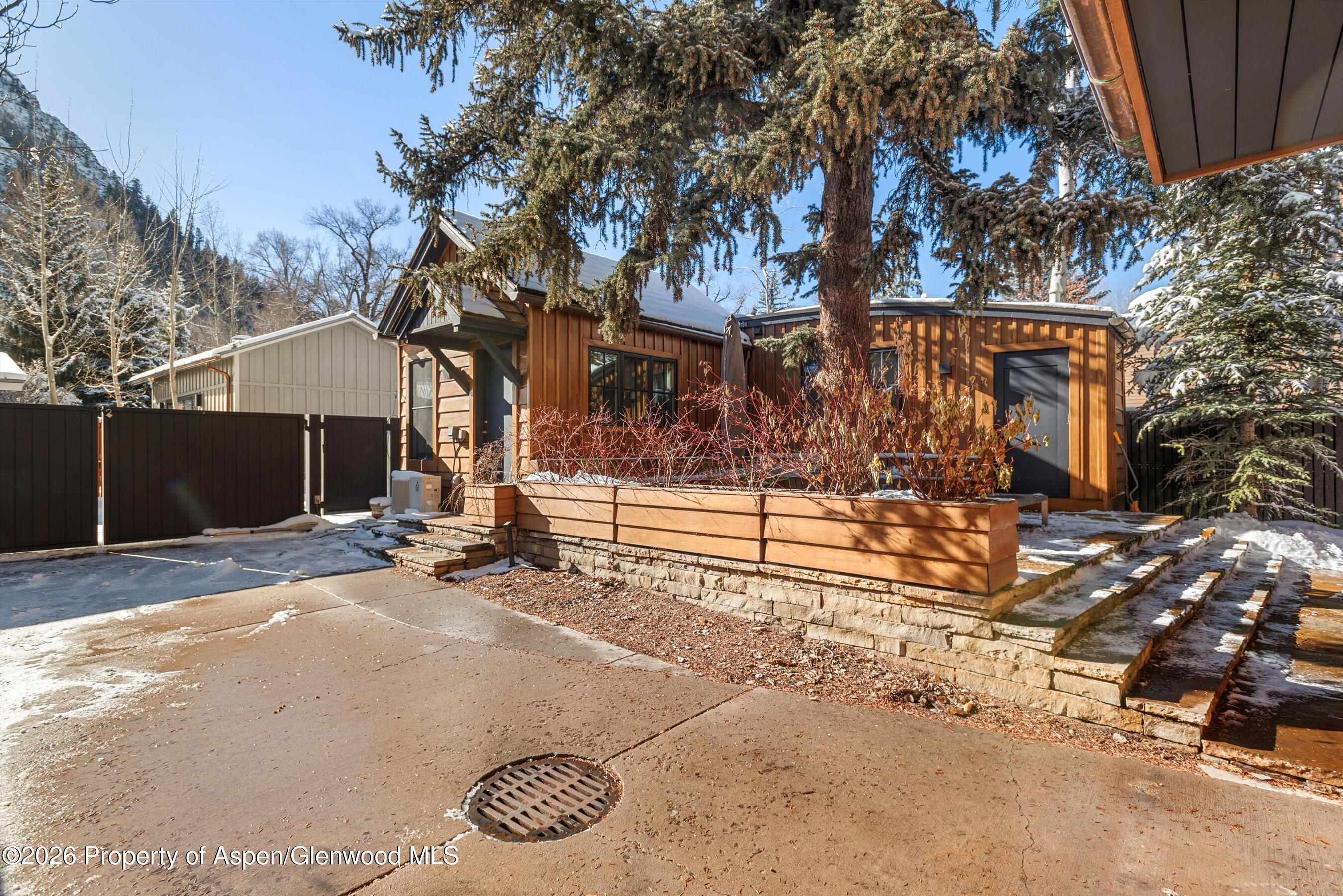 609 W Bleeker Street Aspen CO 81611