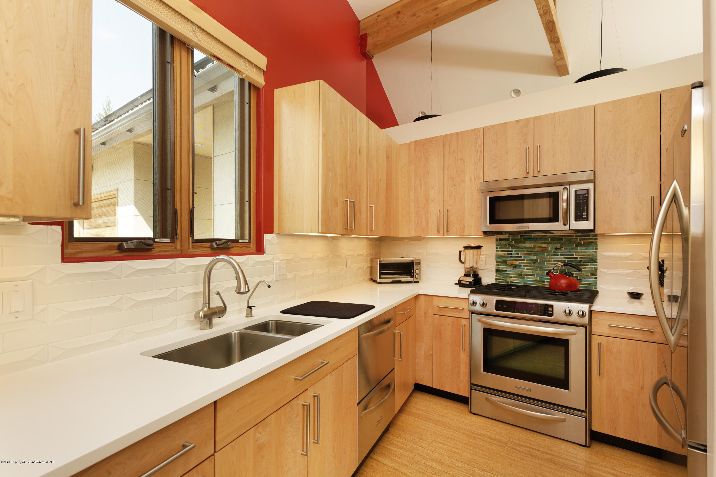 416 River Bank Lane Glenwood Springs CO 81601
