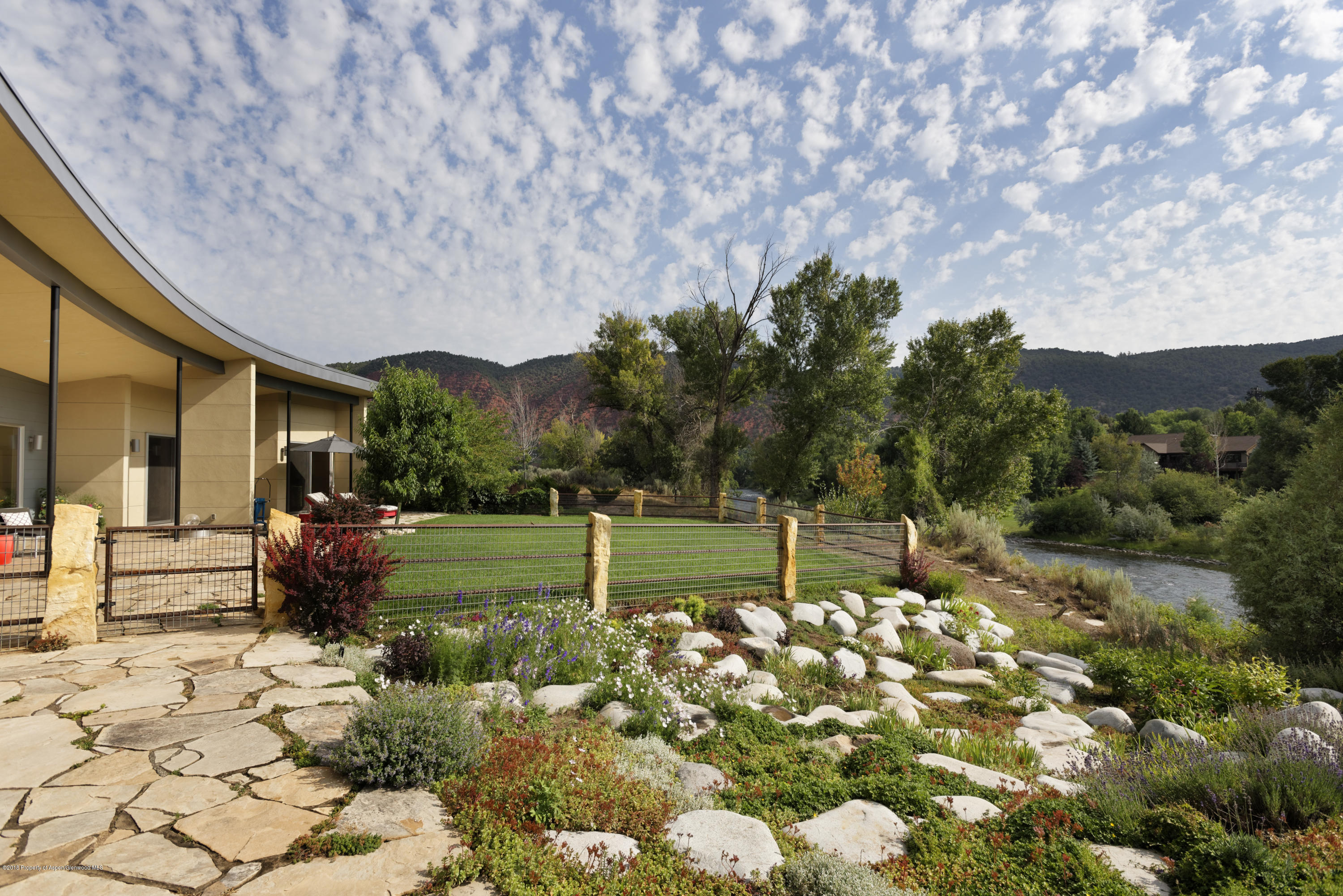 416 River Bank Lane Glenwood Springs CO 81601