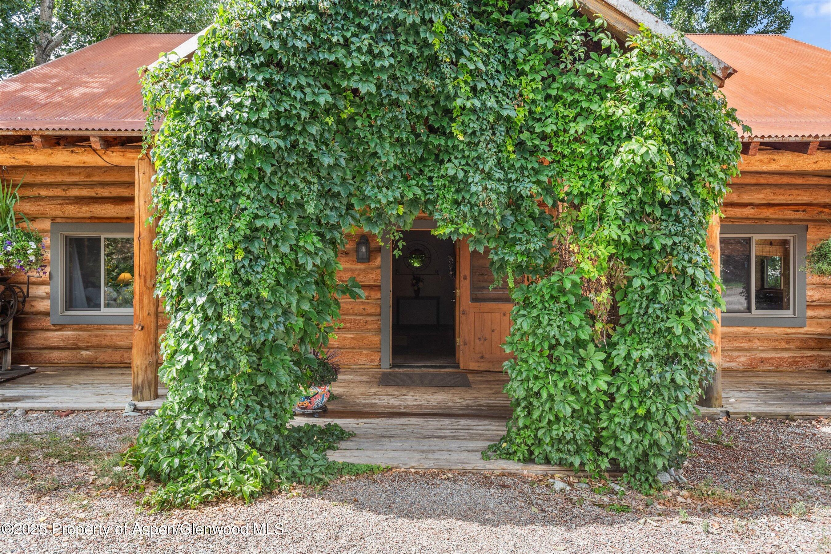 162 Original Road Basalt CO 81621