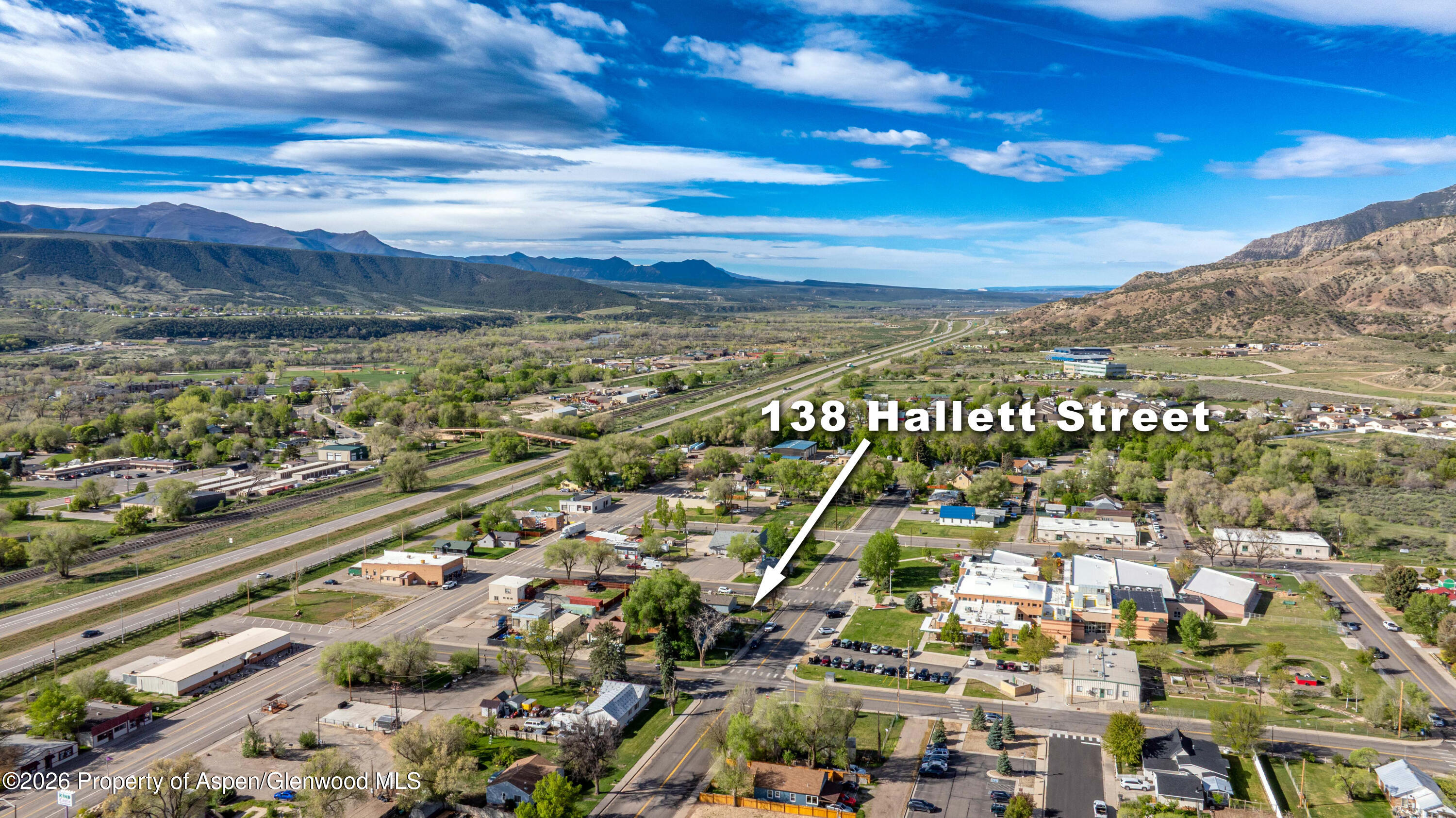 138 Hallett Street Parachute CO 81635