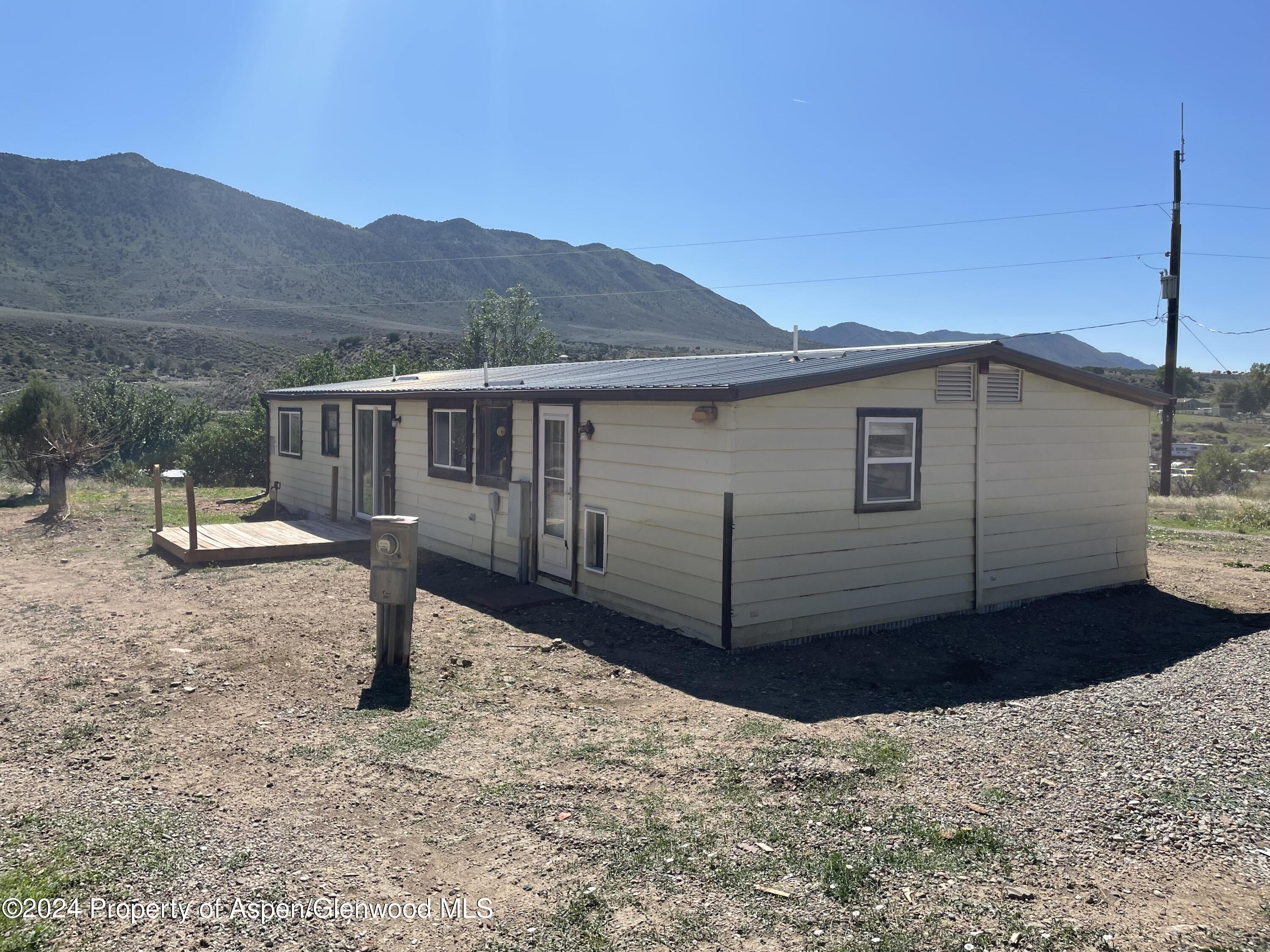 5510 County Road 245 Silt CO 81652