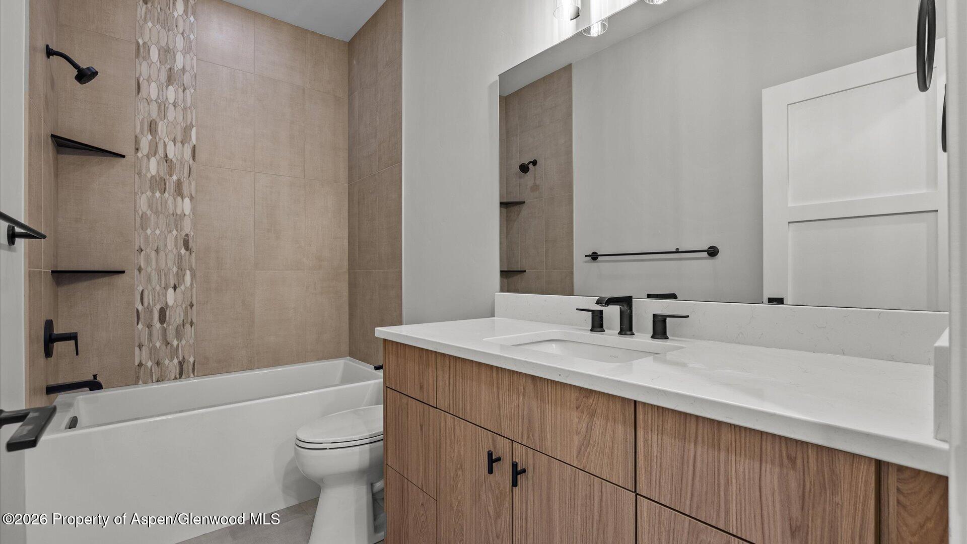 34 Mariposa Carbondale CO 81623