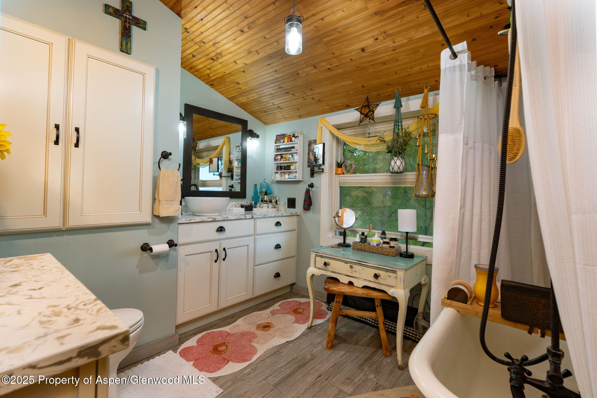 1334 County Road 250 Silt CO 81652