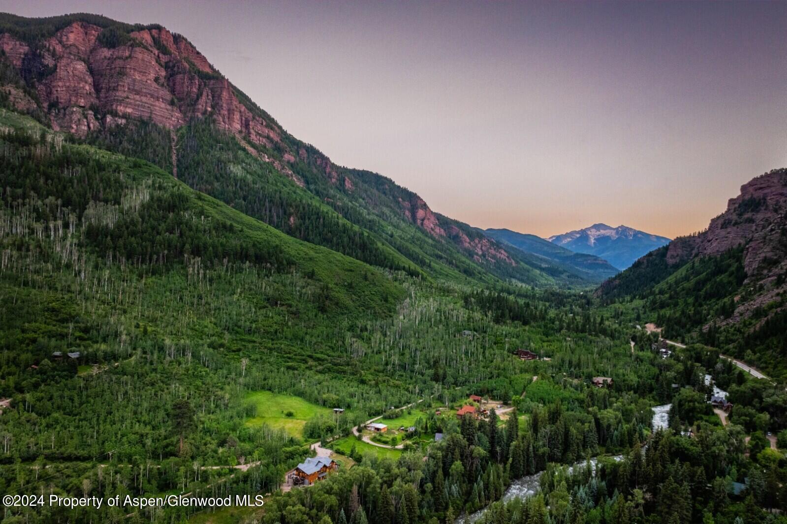 900 Dorais Way Redstone CO 81623