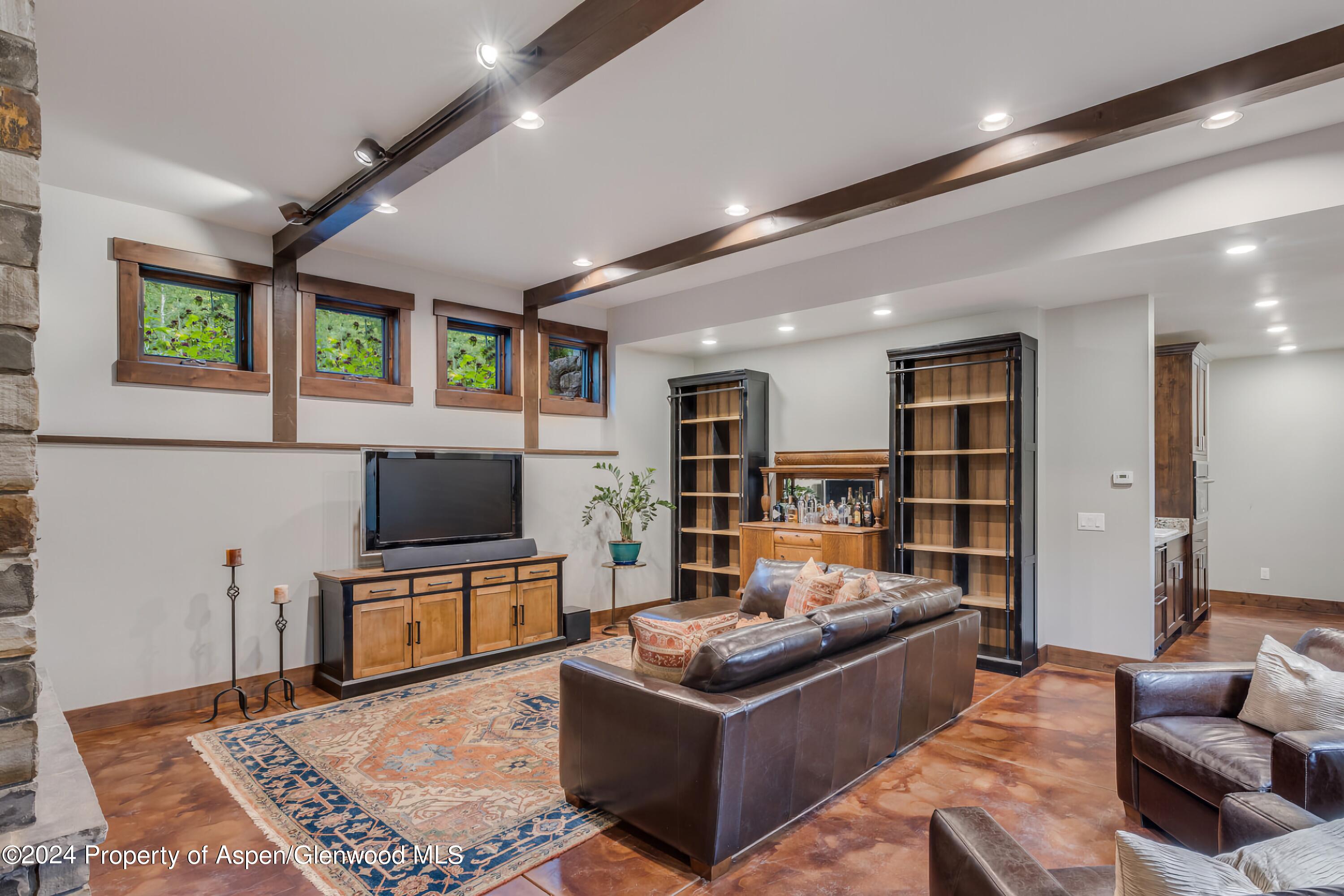 900 Dorais Way Redstone CO 81623