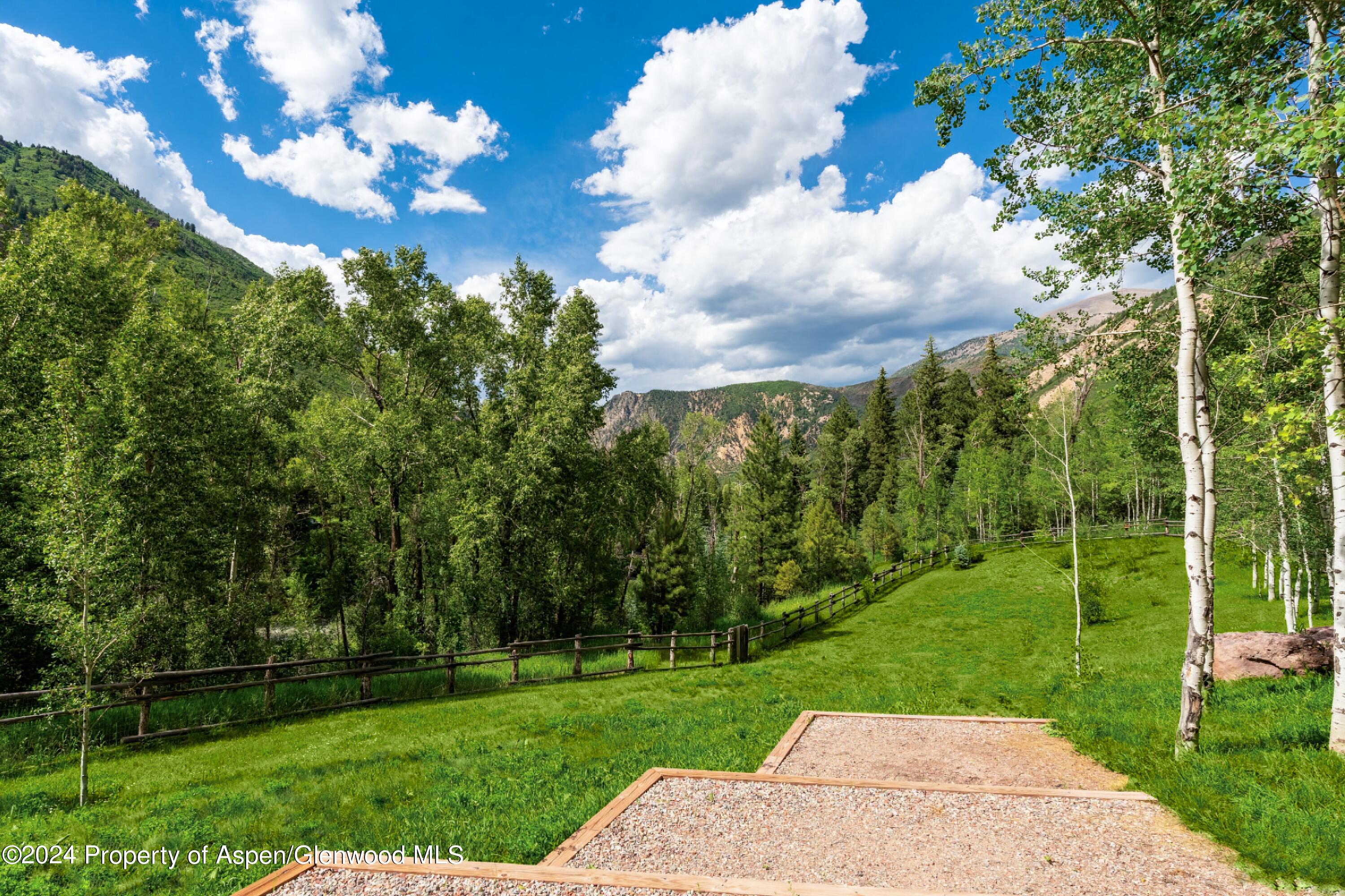 900 Dorais Way Redstone CO 81623