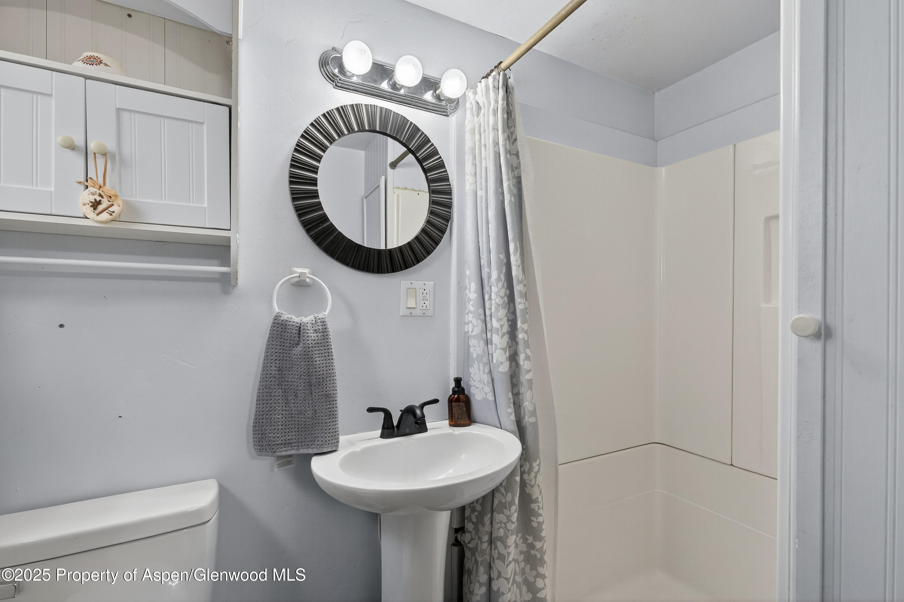 305 Elm Avenue Rifle CO 81650