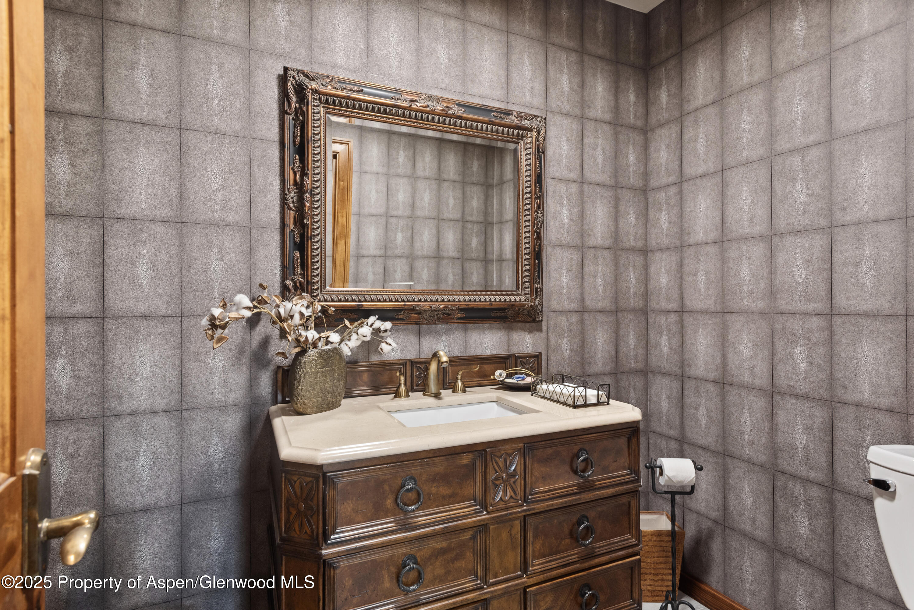 225 Solar Way Aspen CO 81611