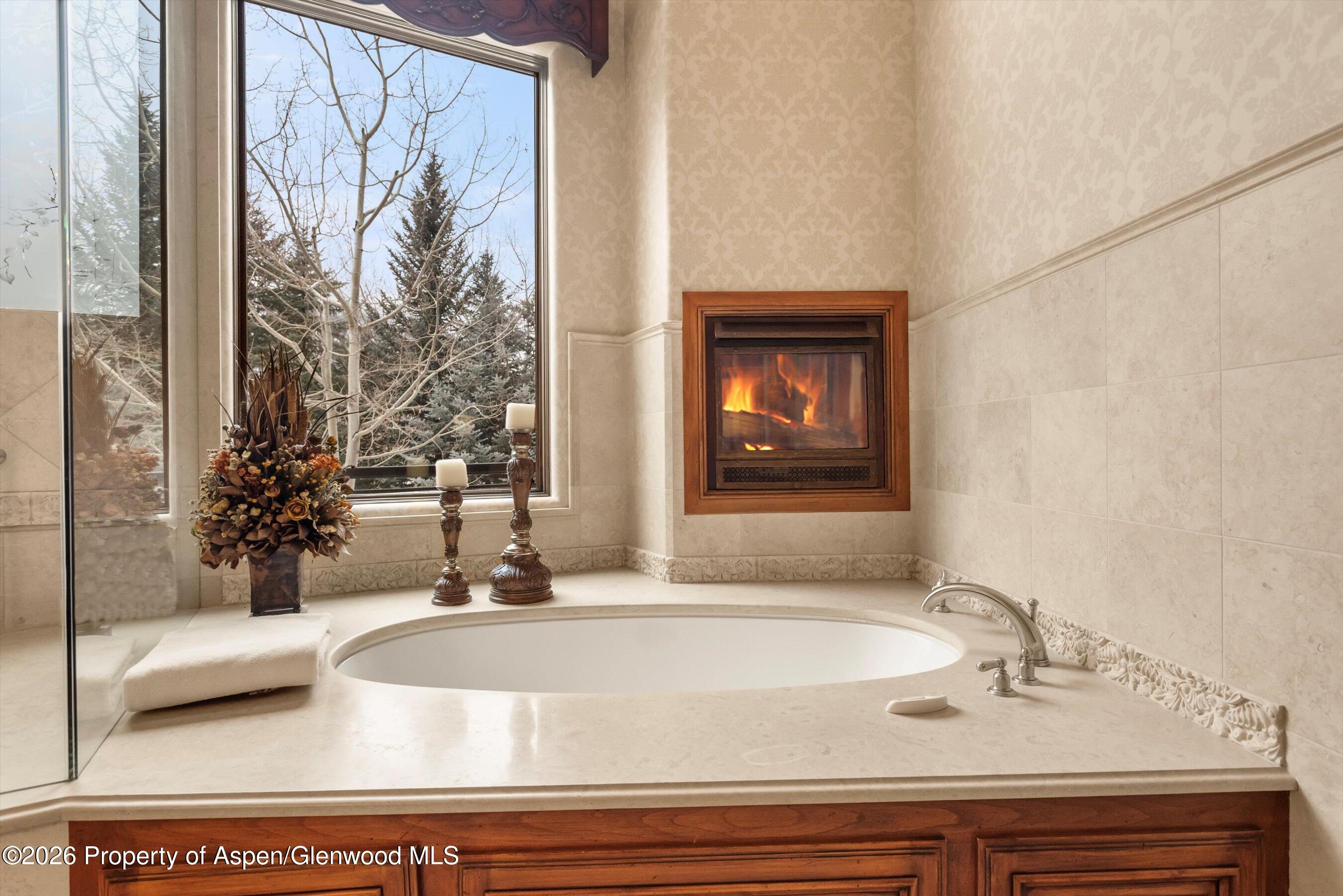 43001 E Highway 82 Aspen CO 81611