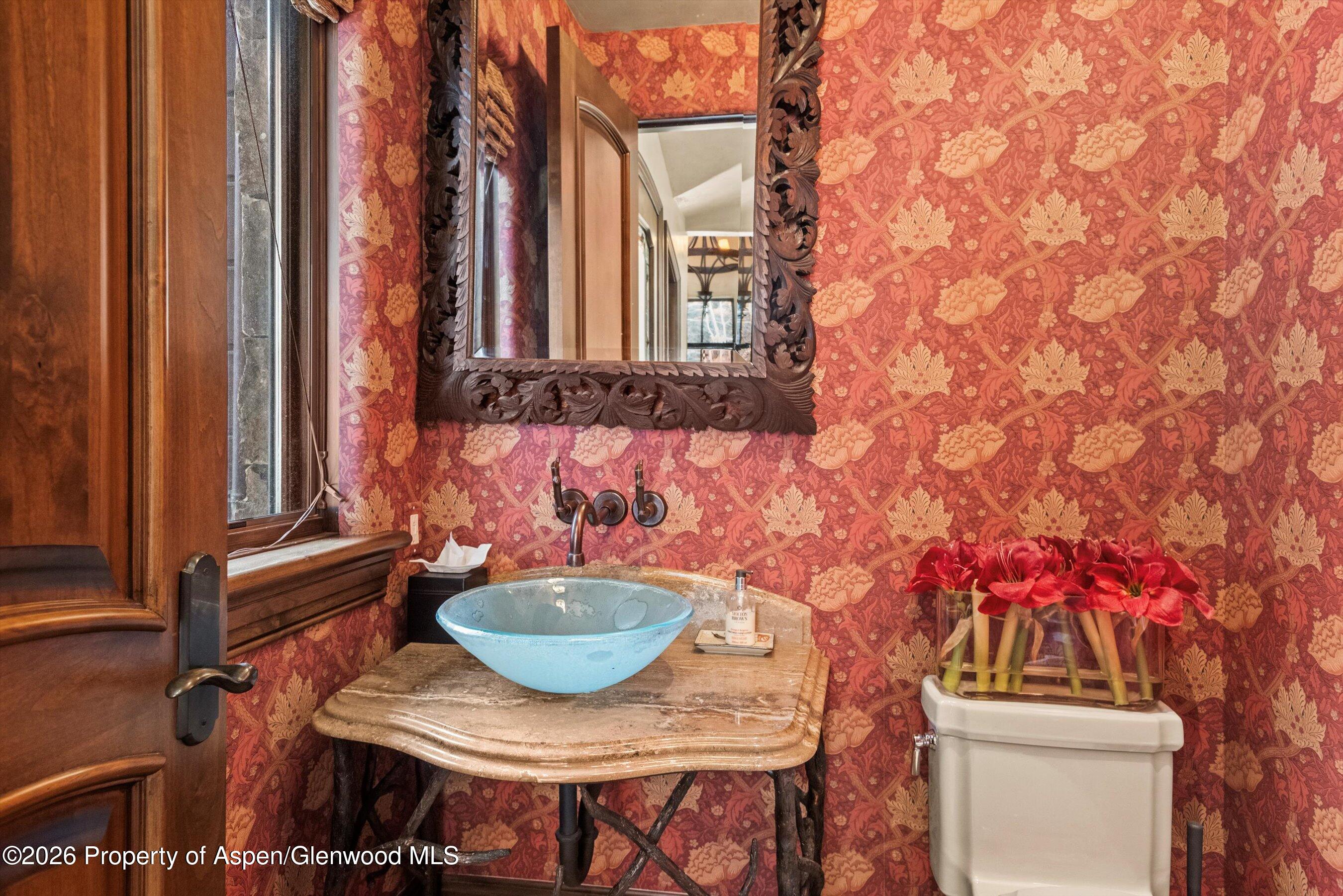 43001 E Highway 82 Aspen CO 81611