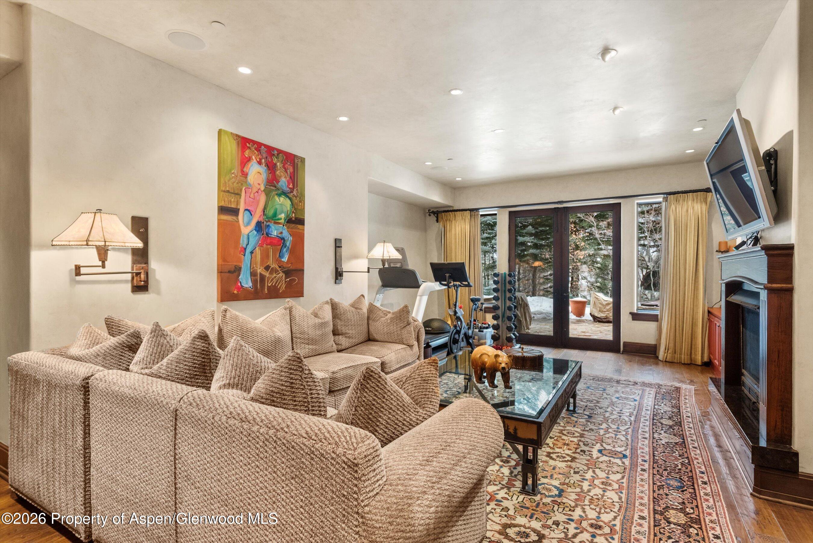 43001 E Highway 82 Aspen CO 81611