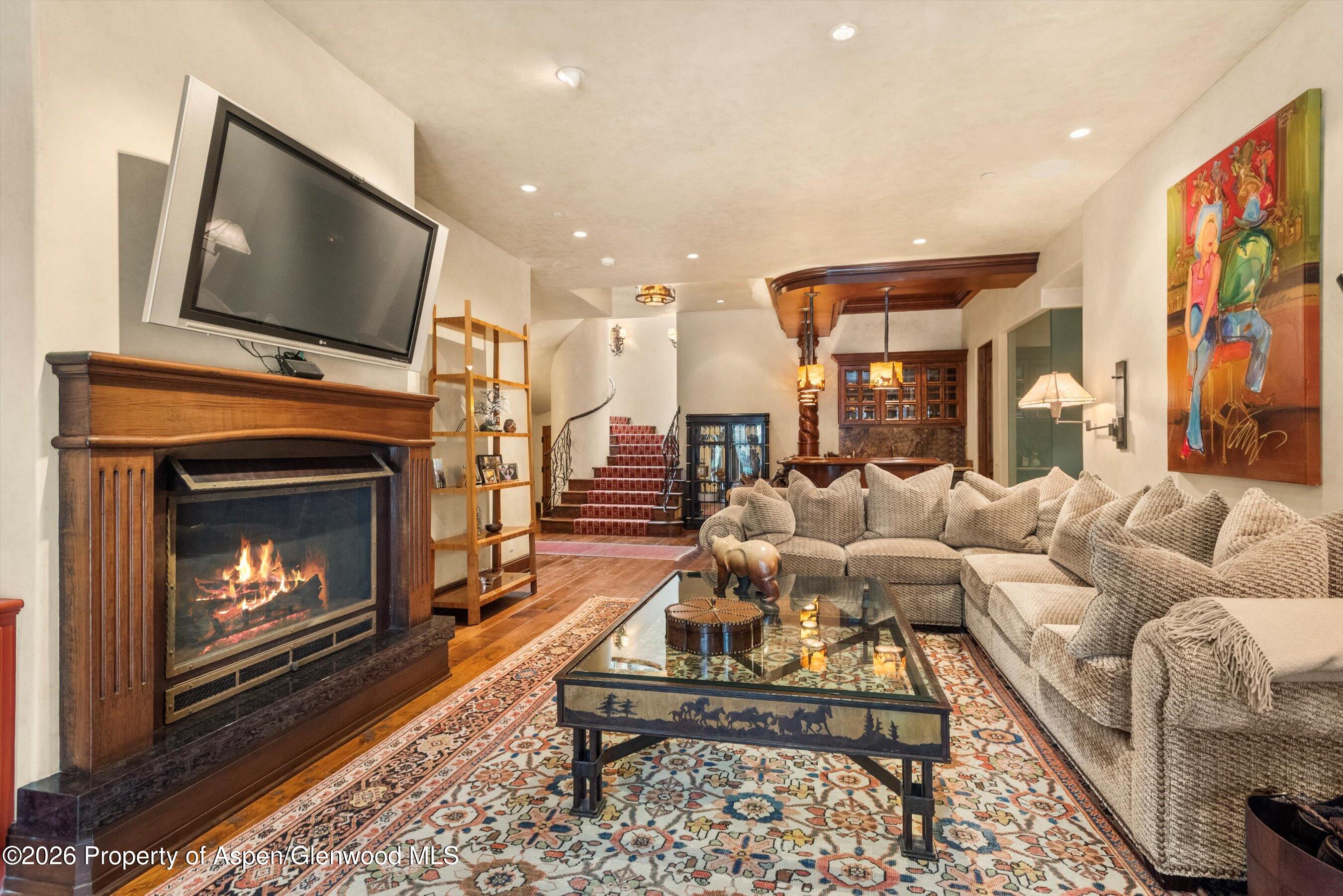 43001 E Highway 82 Aspen CO 81611