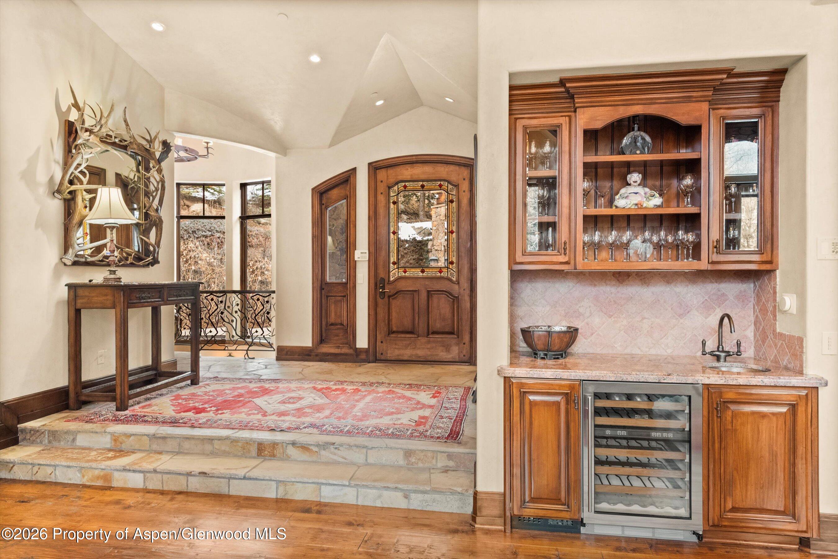 43001 E Highway 82 Aspen CO 81611