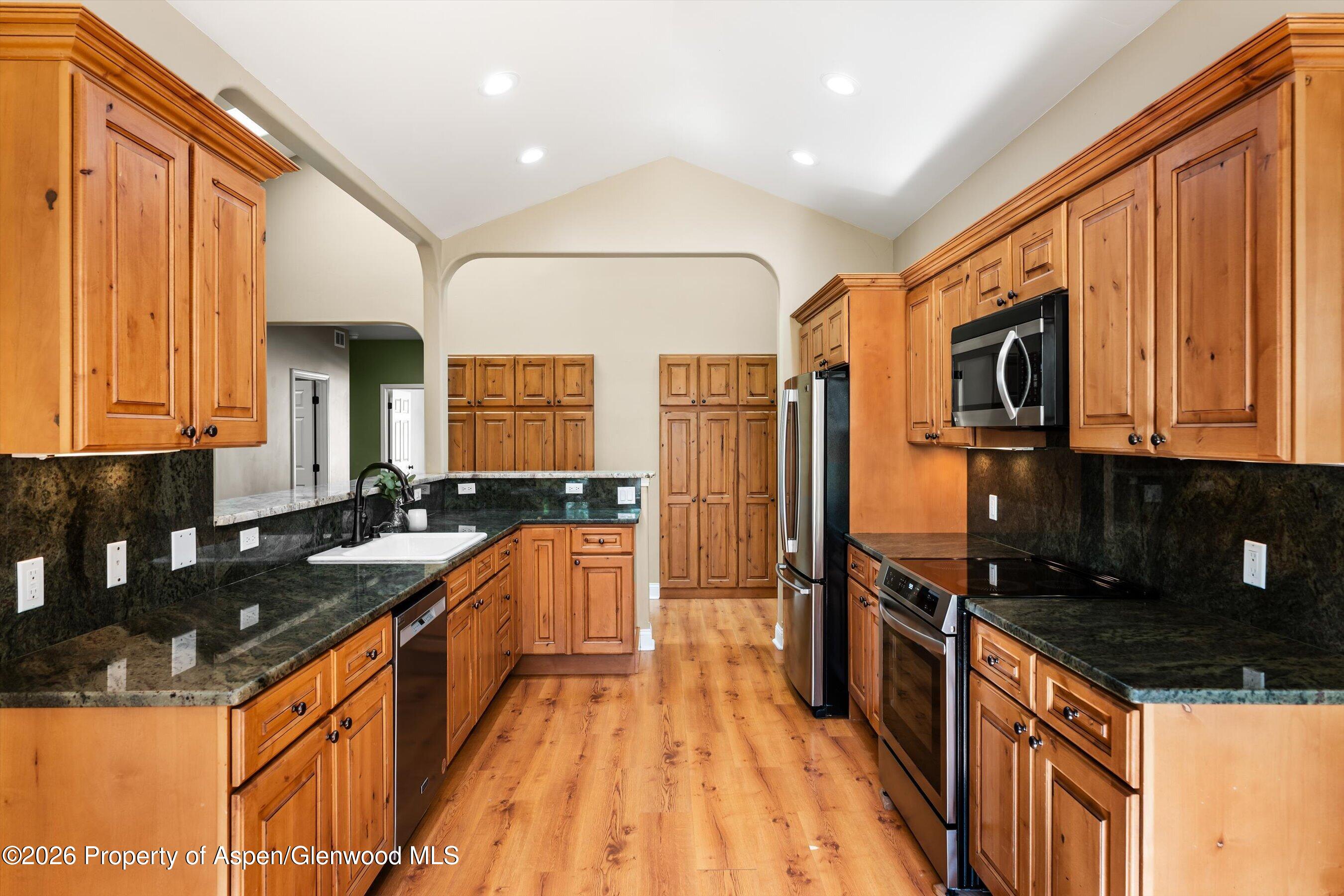 464 Silverhorn Drive New Castle CO 81647