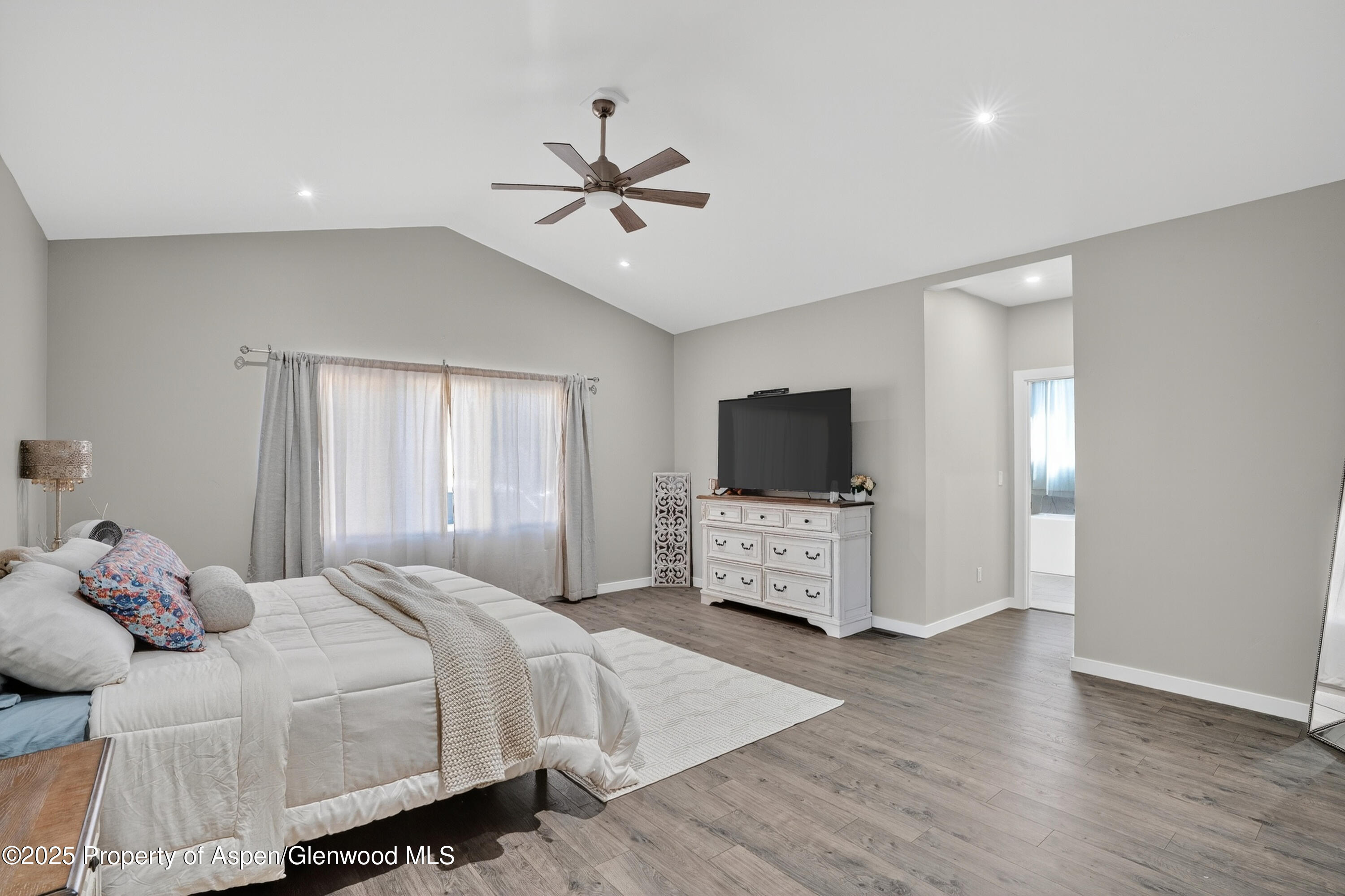 1607 Balsam Loop Rifle CO 81650