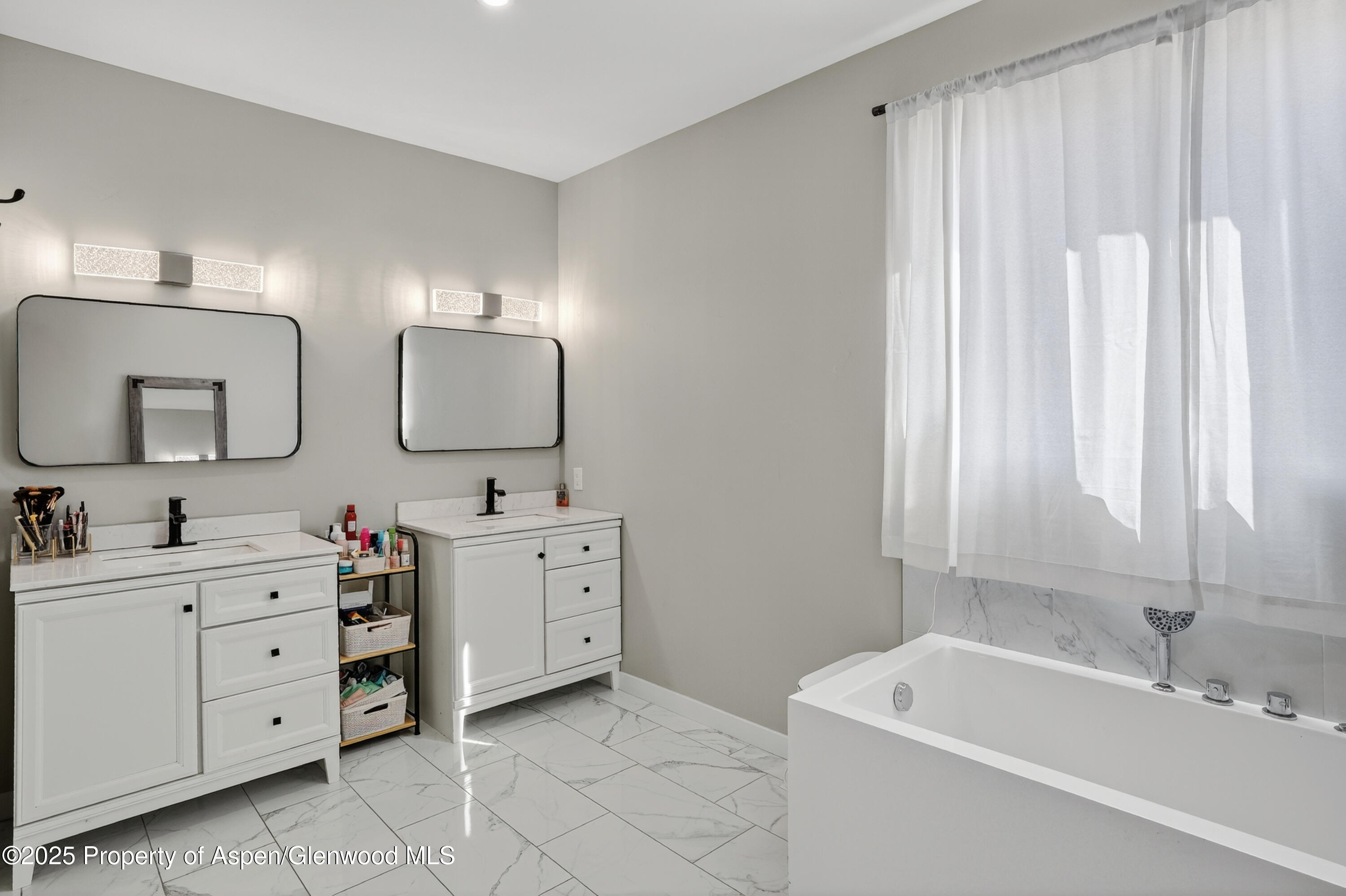 1607 Balsam Loop Rifle CO 81650