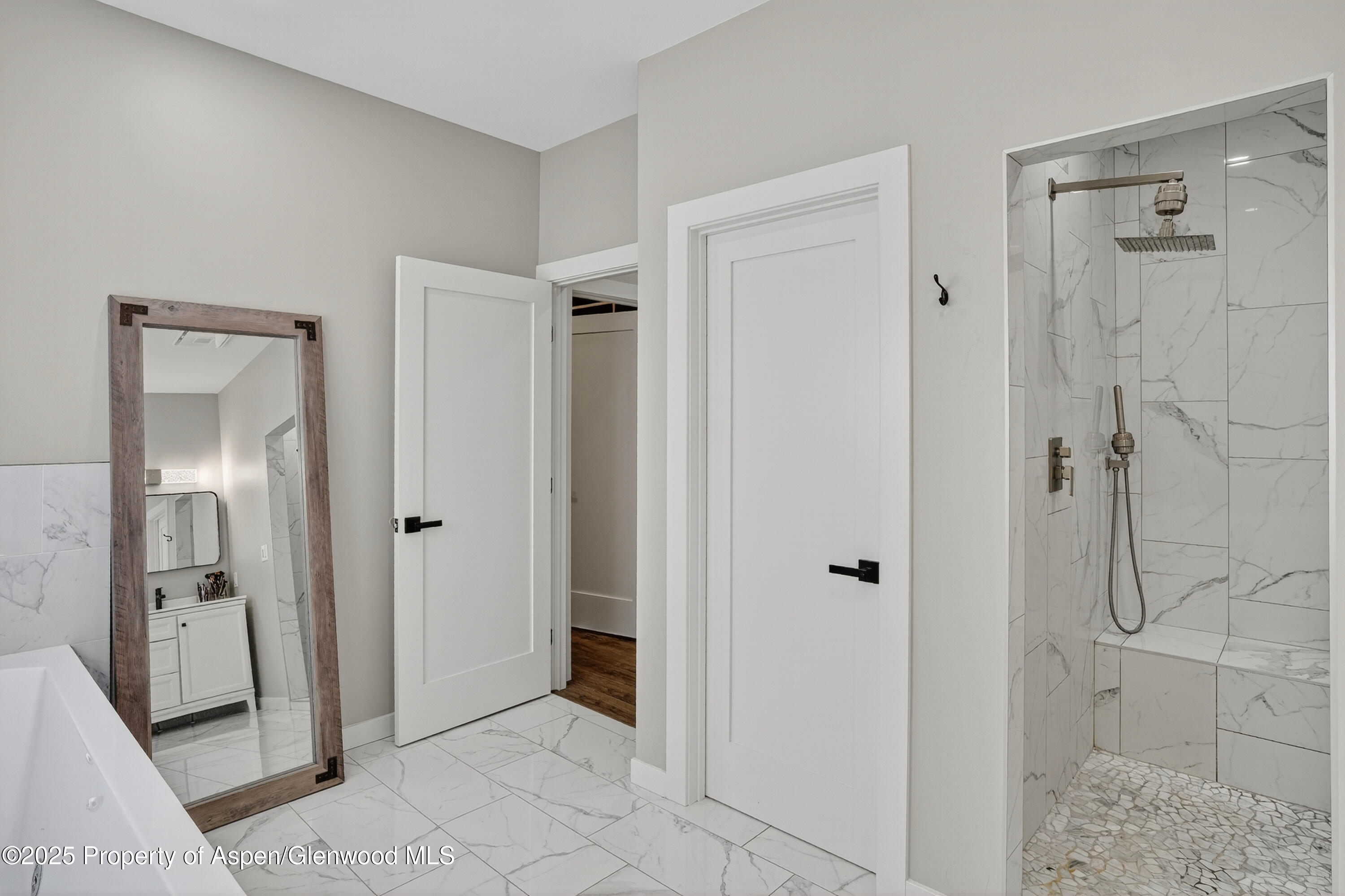 1607 Balsam Loop Rifle CO 81650