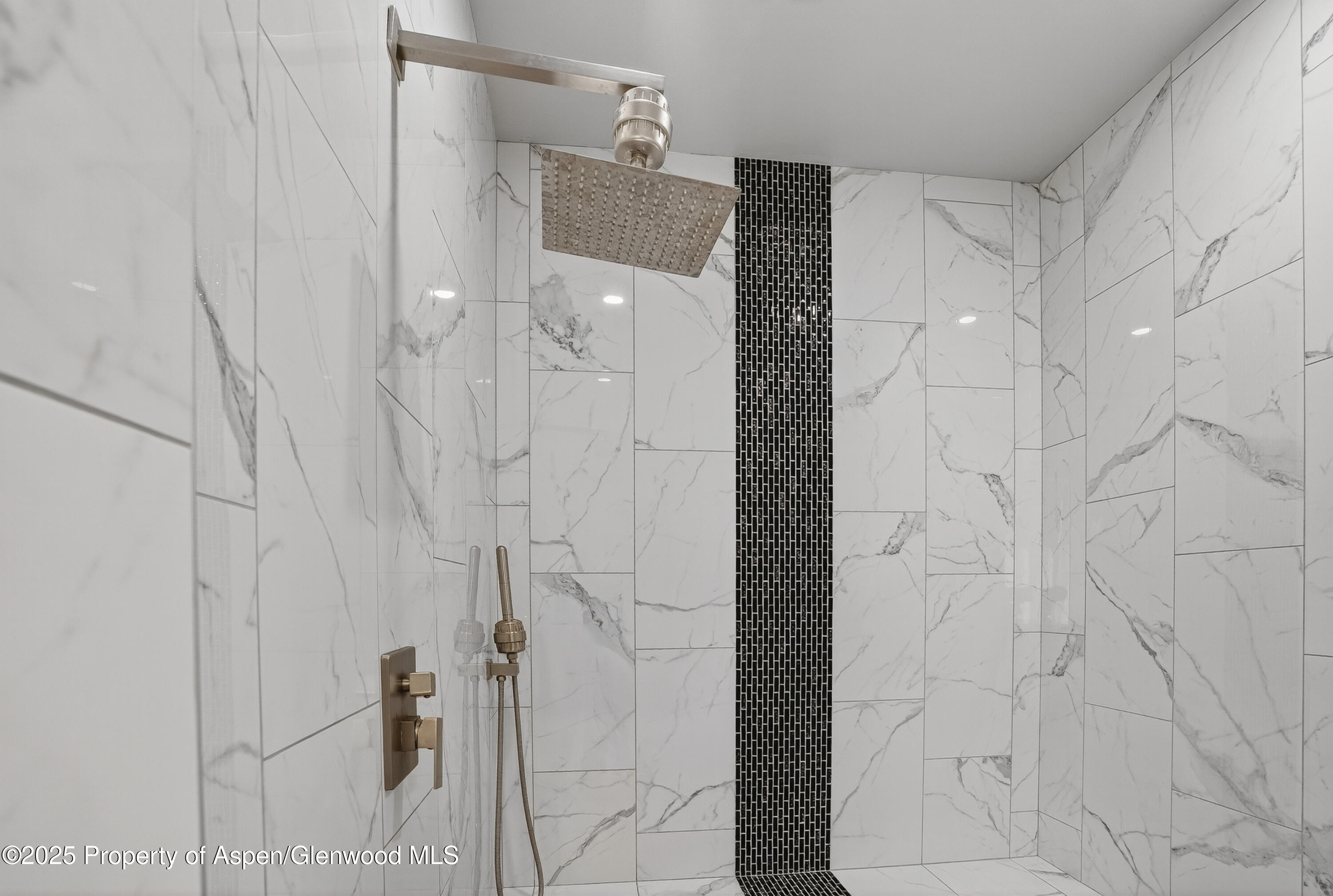 1607 Balsam Loop Rifle CO 81650