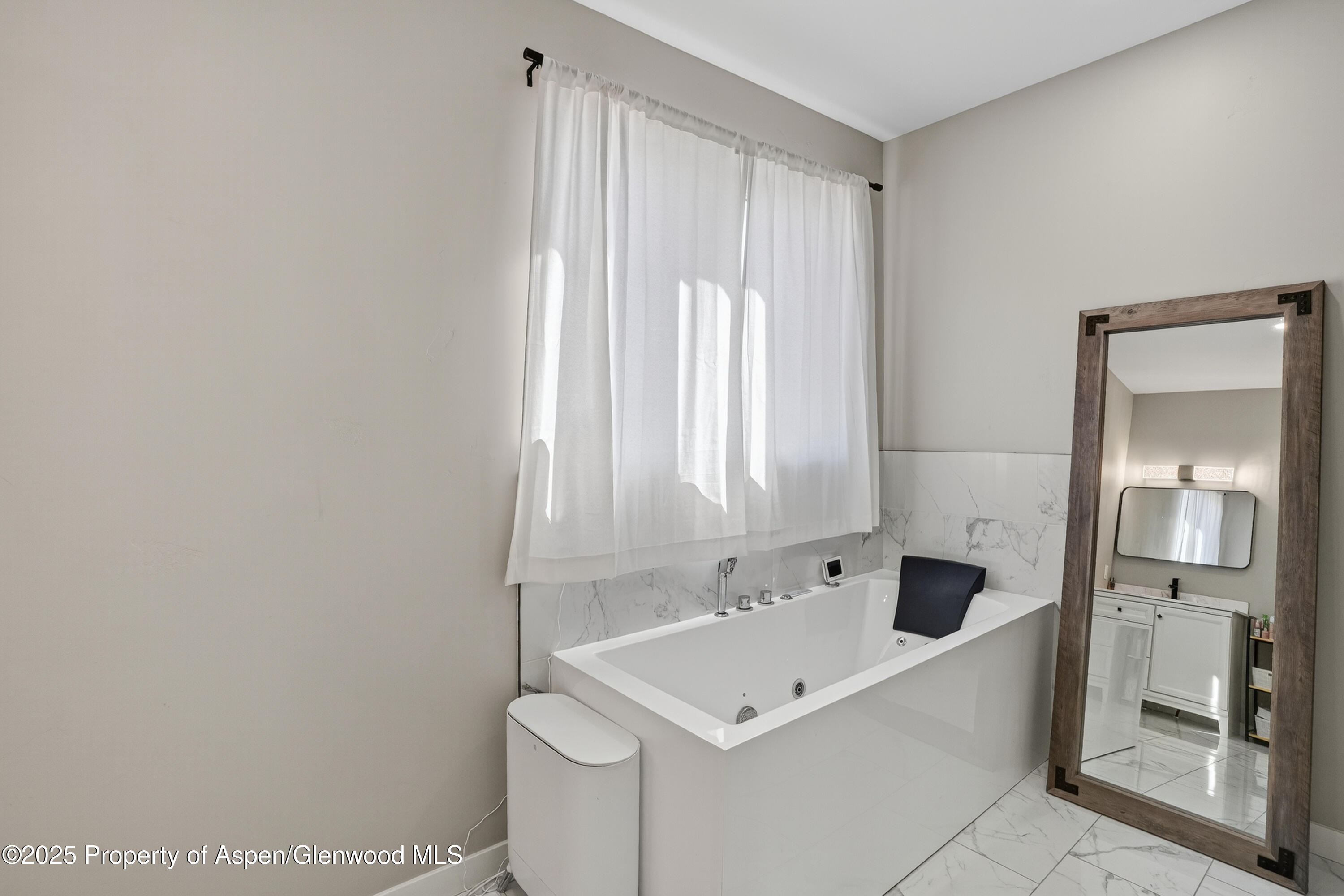 1607 Balsam Loop Rifle CO 81650