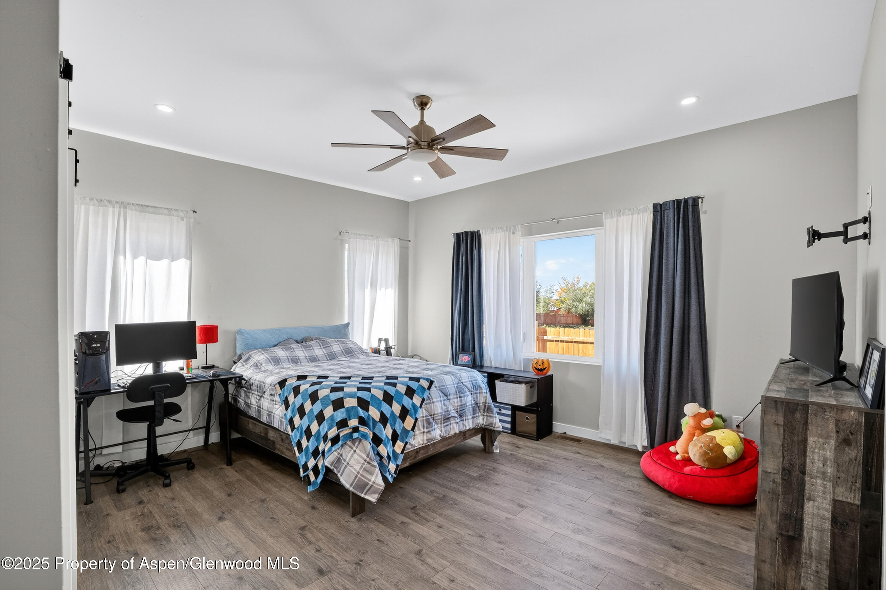 1607 Balsam Loop Rifle CO 81650