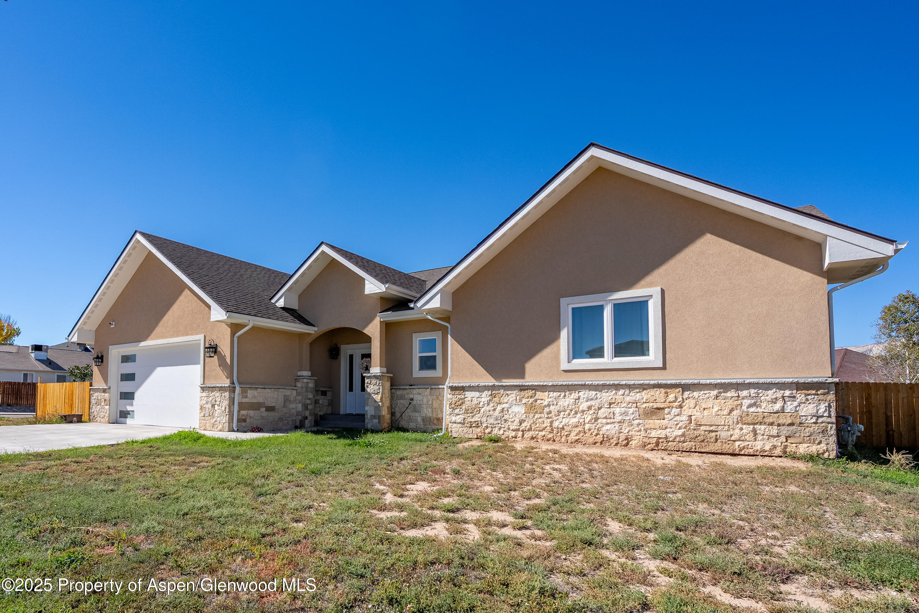 1607 Balsam Loop Rifle CO 81650