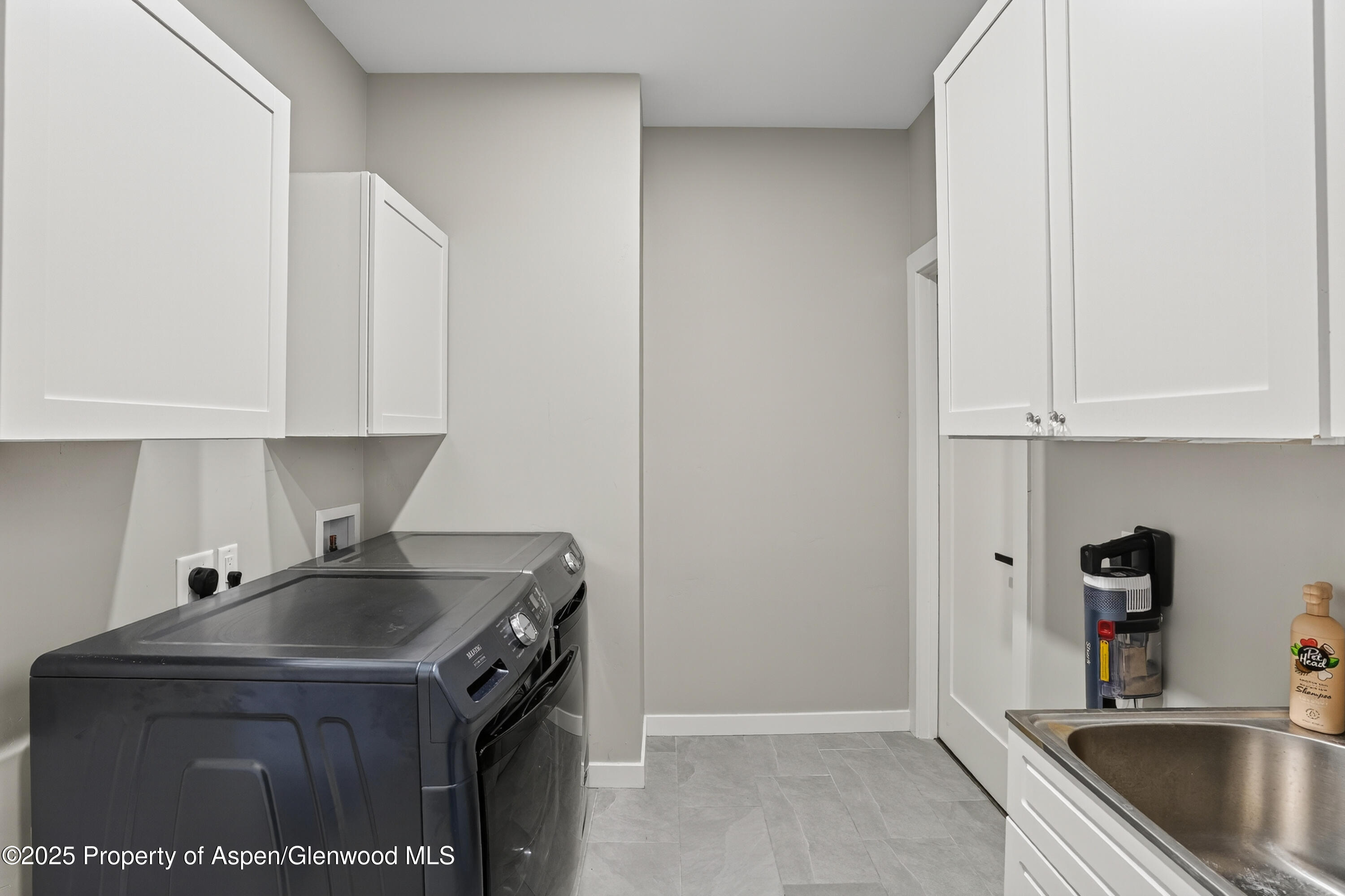 1607 Balsam Loop Rifle CO 81650