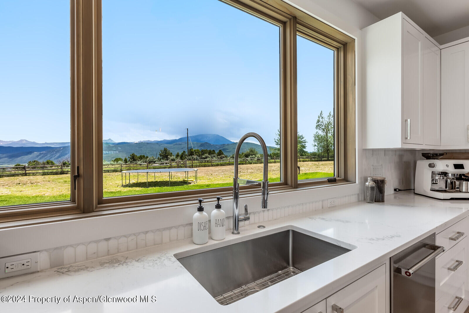 577 Fox Run Drive Carbondale CO 81623
