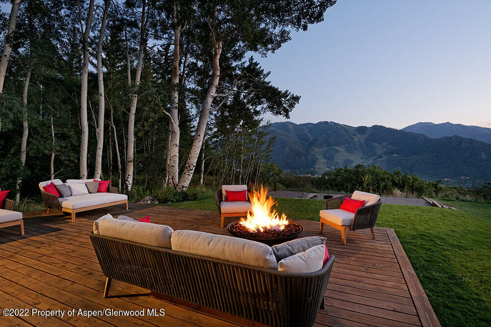 352 E Reds Road Aspen CO 81611