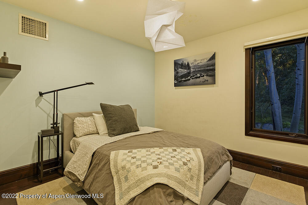 352 E Reds Road Aspen CO 81611