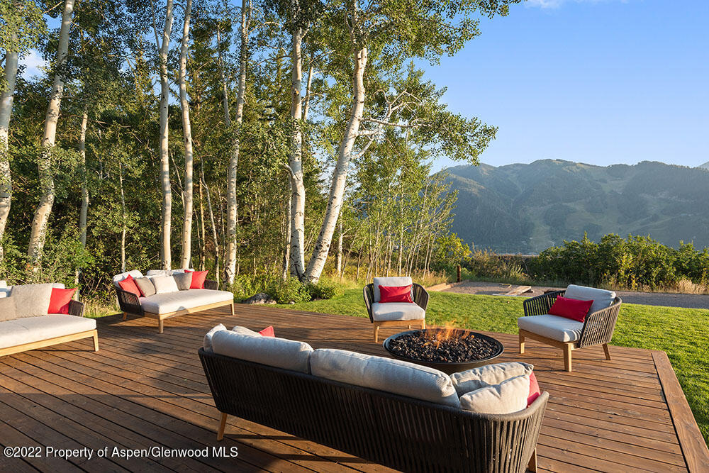 352 E Reds Road Aspen CO 81611