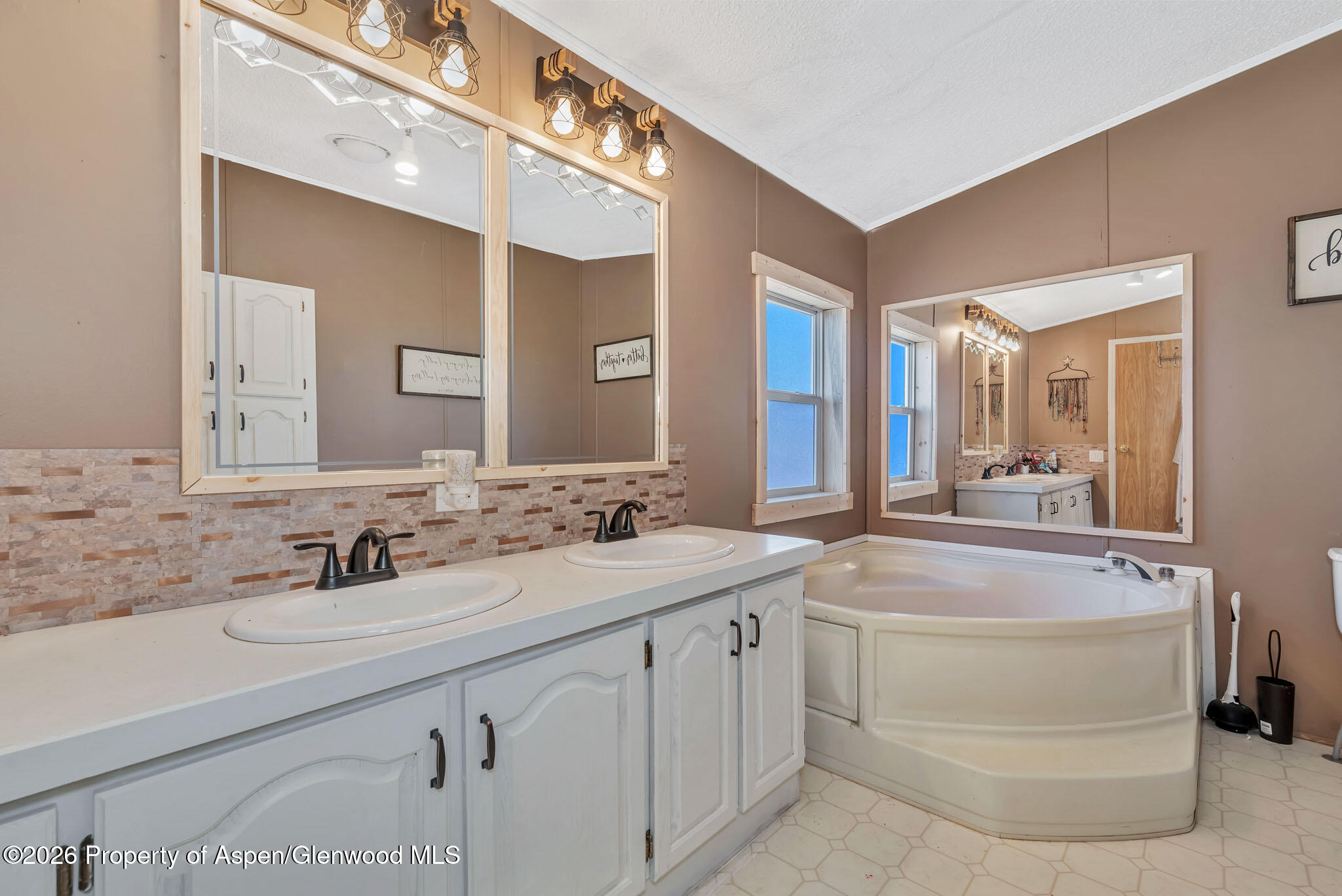 275 Roberts Road Craig CO 81625