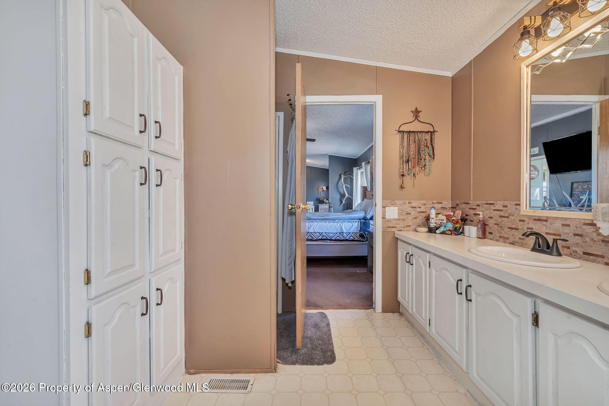 275 Roberts Road Craig CO 81625