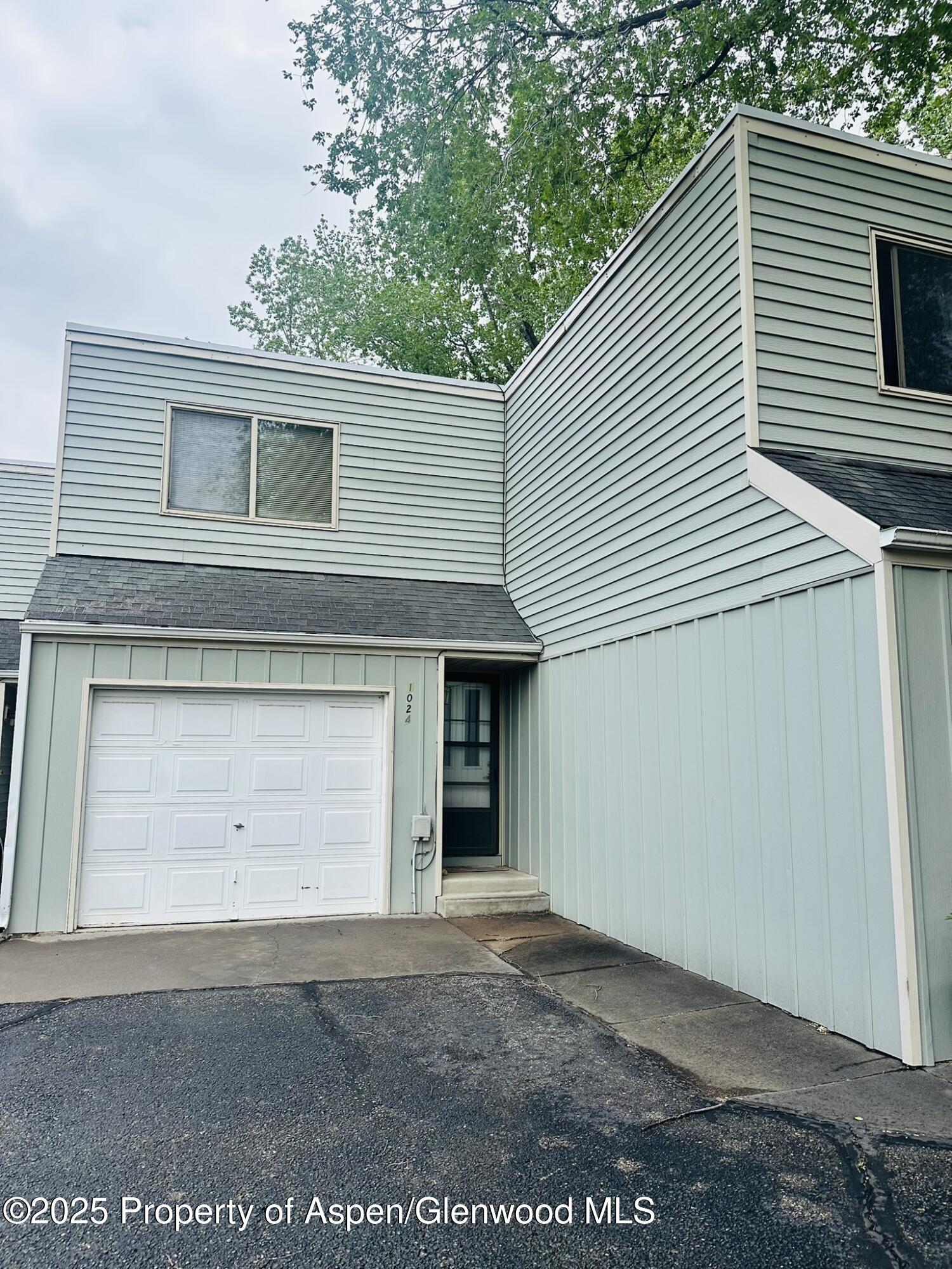 1024 East Avenue Rifle CO 81650