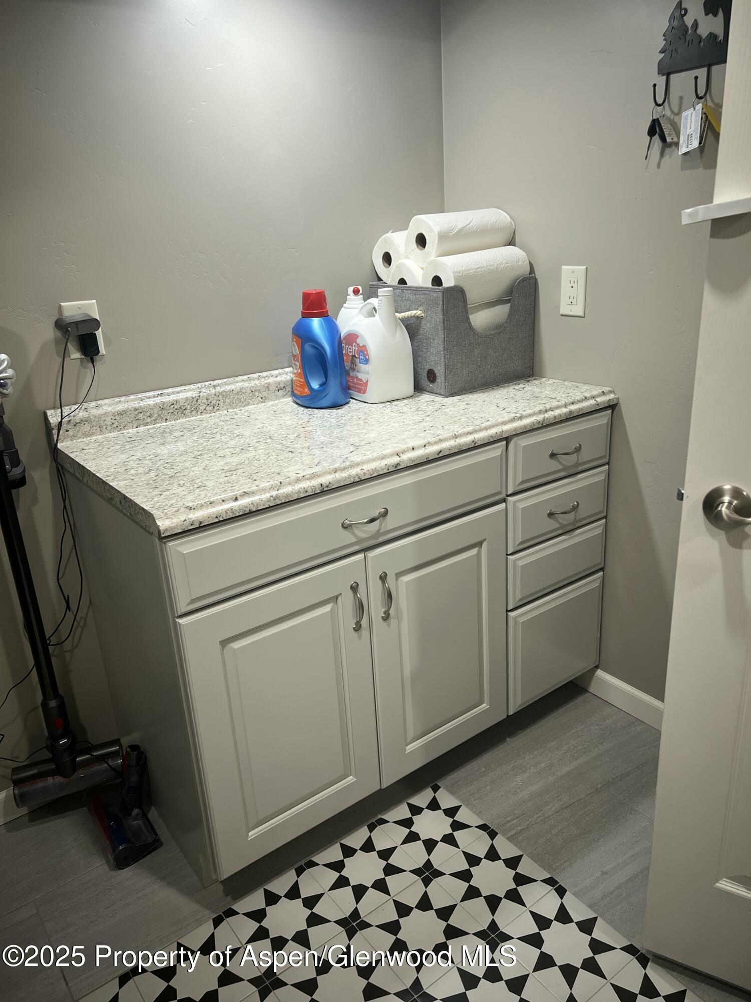 970 6th Street Meeker CO 81641