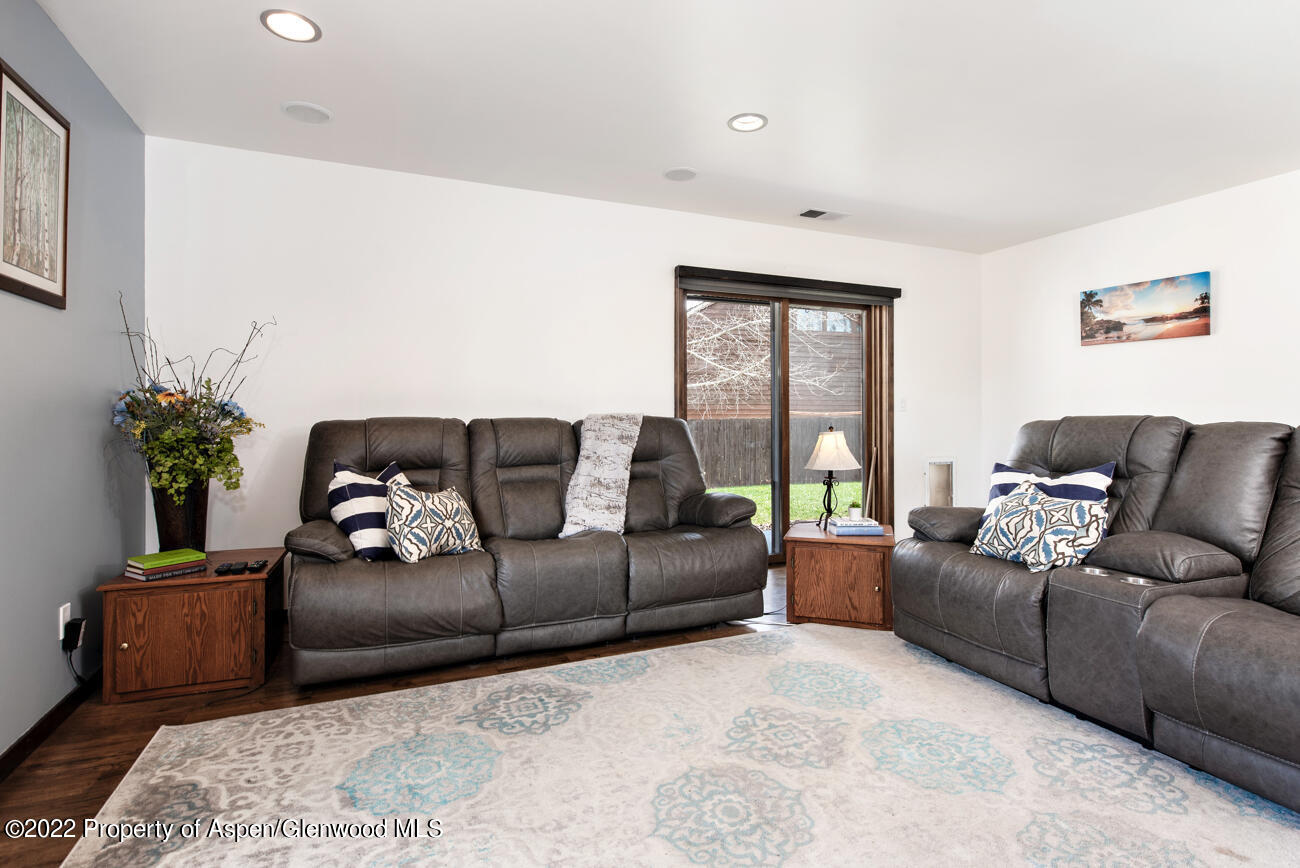 318 Badger Road Carbondale CO 81623